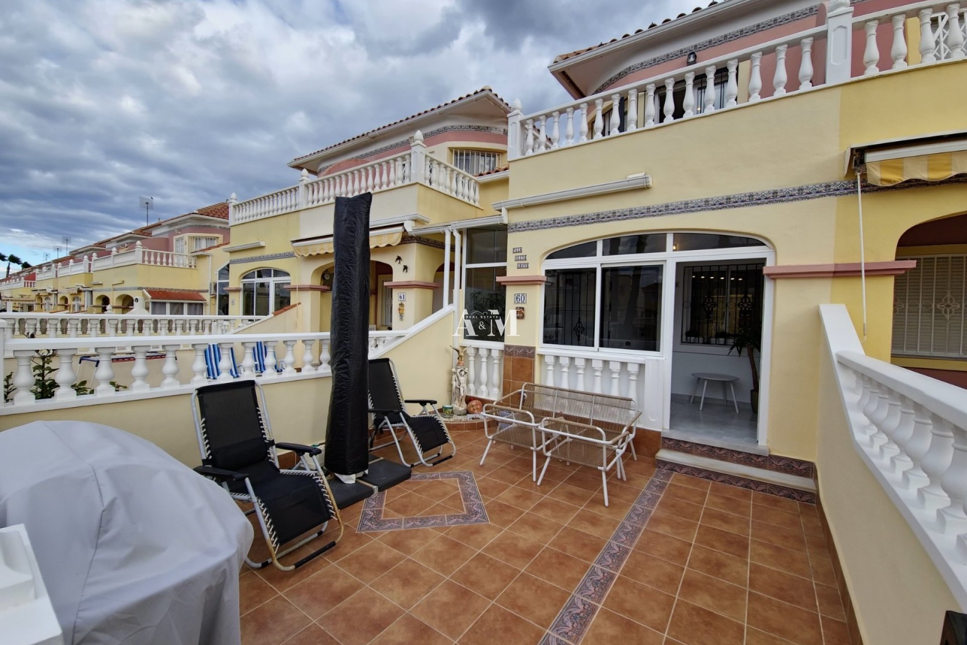 Alquiler a largo plazo - Adosado - Orihuela Costa - Lomas de Cabo Roig