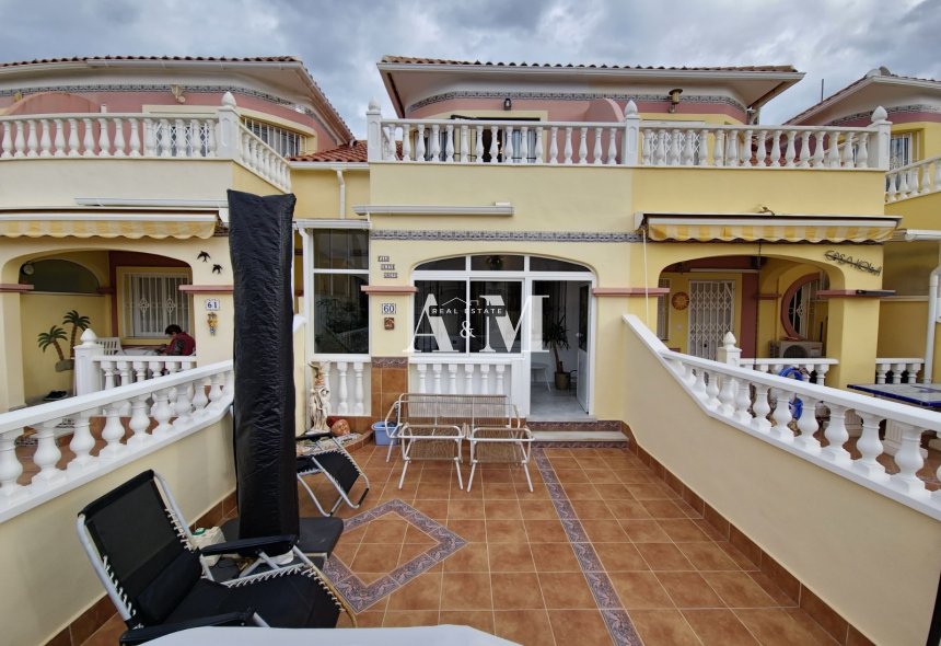 Alquiler a largo plazo - Adosado - Orihuela Costa - Lomas de Cabo Roig