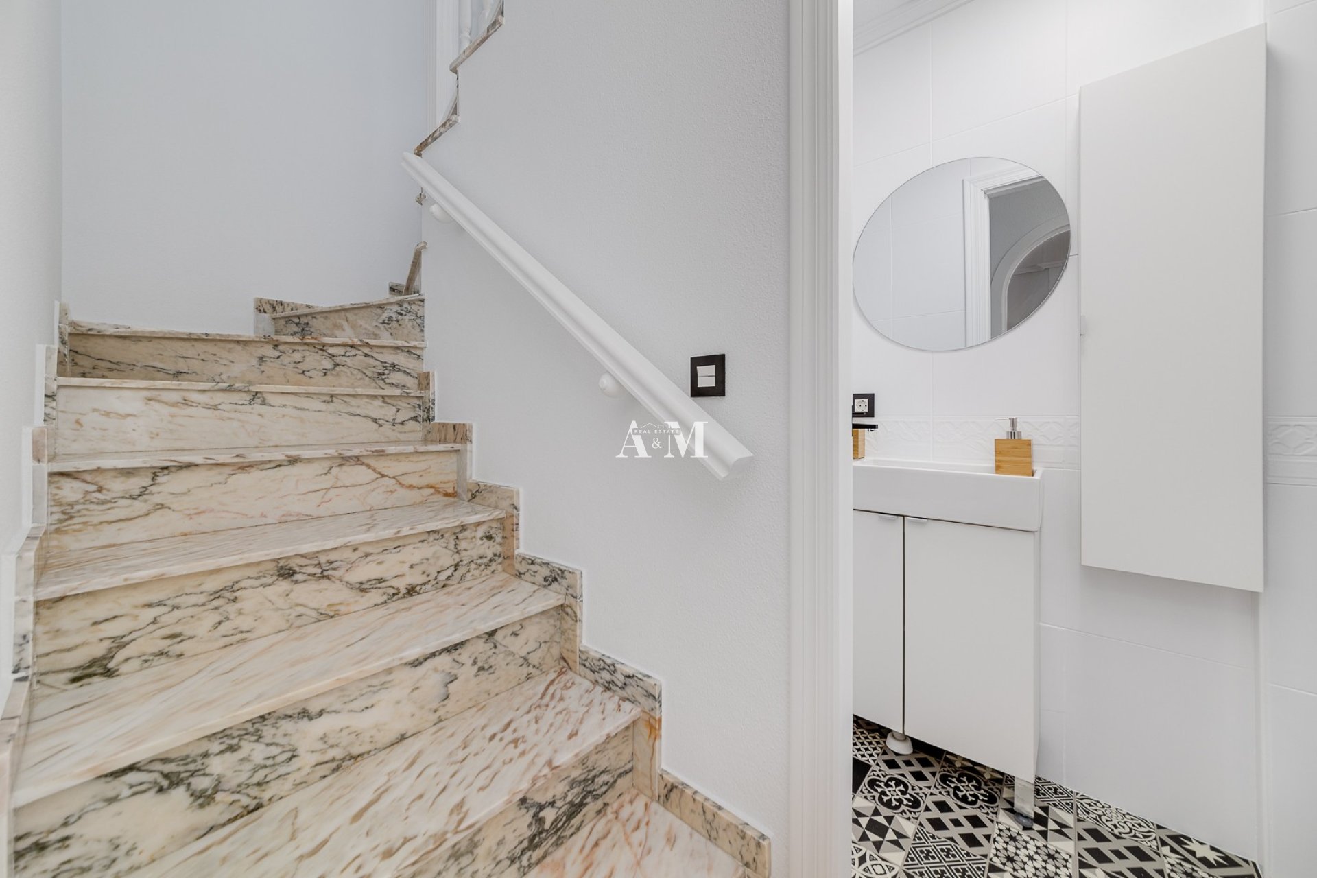 Alquiler a largo plazo - Adosado - Orihuela Costa - Lomas de Cabo Roig