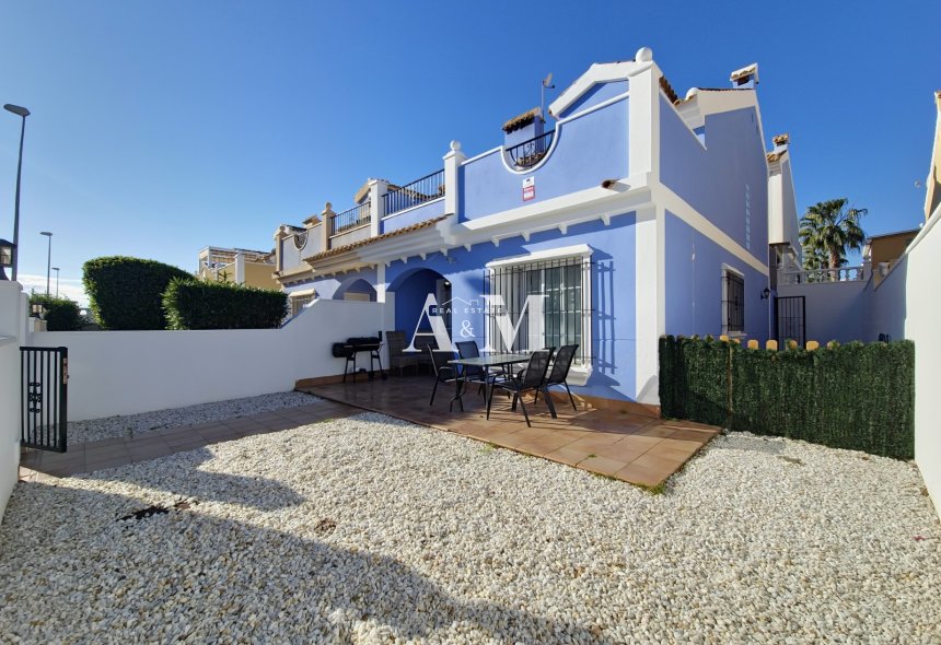 Alquiler a largo plazo - Adosado - Orihuela Costa - Lomas de Campoamor