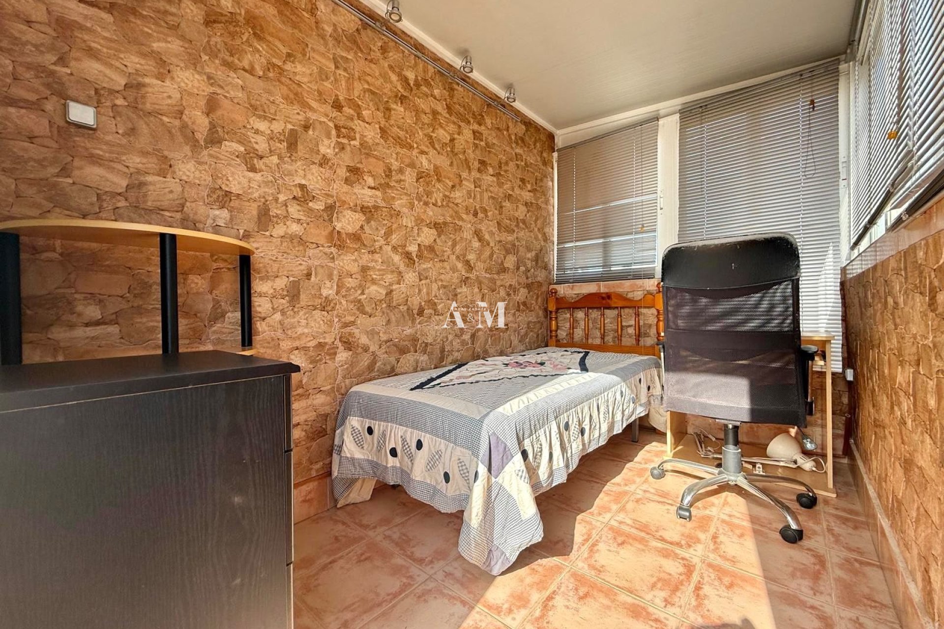 Alquiler a largo plazo - Adosado - Torrevieja - La Siesta - El Salado -  Torreta