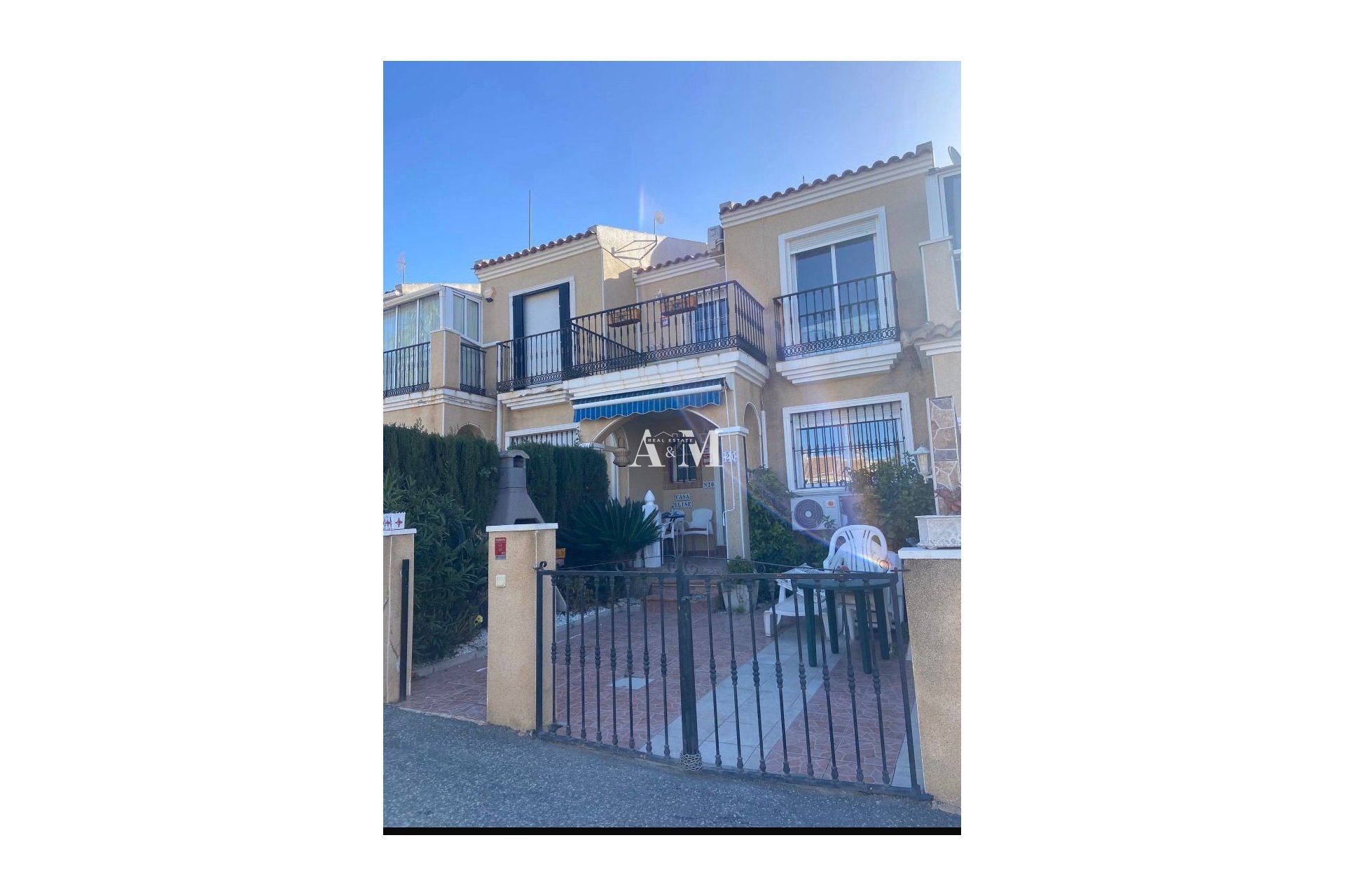 Alquiler a largo plazo - Adosado - Torrevieja - Nueva Torrevieja - Aguas Nuevas