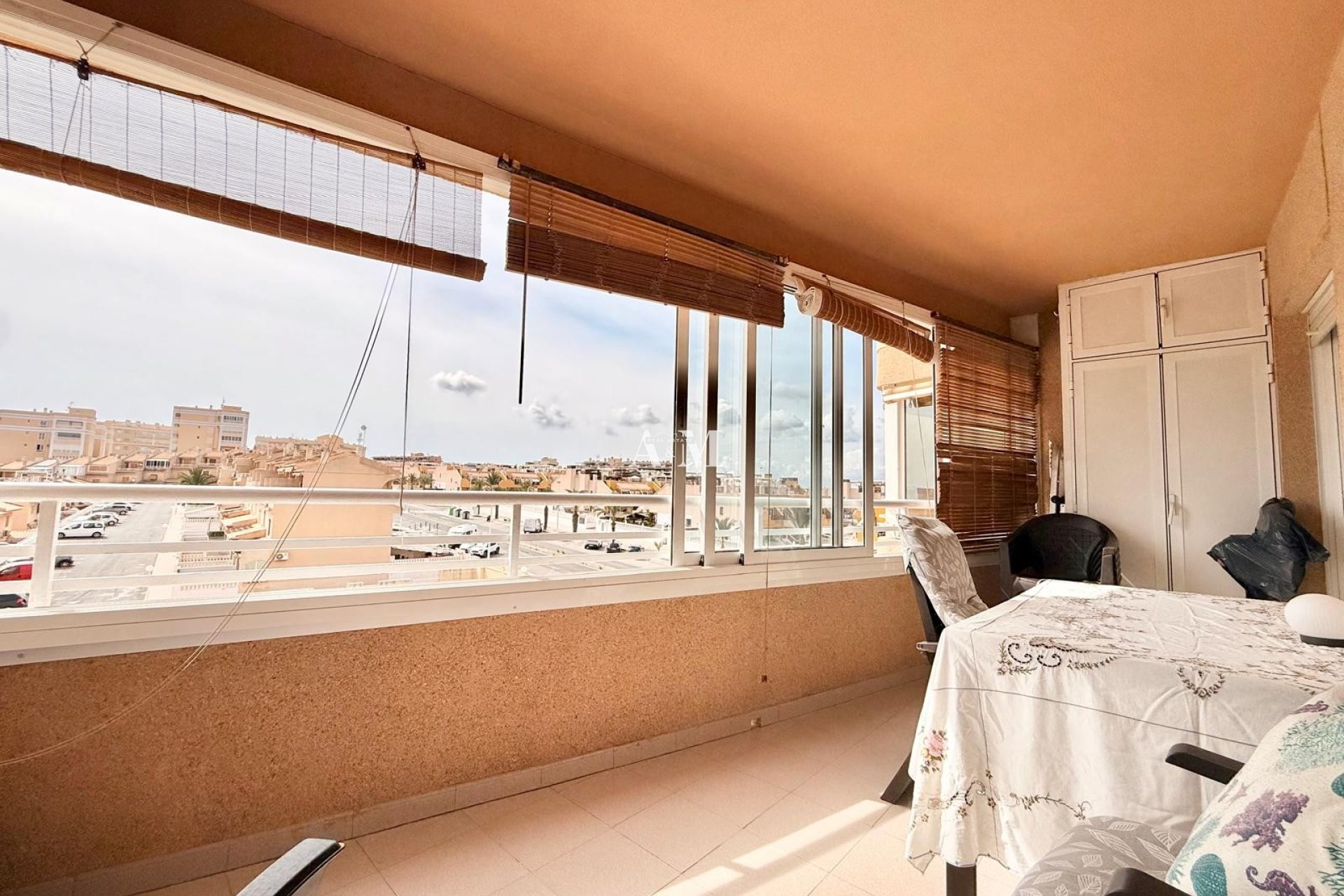 Alquiler a largo plazo - Apartamento / piso - Arenales del Sol - Arenales
