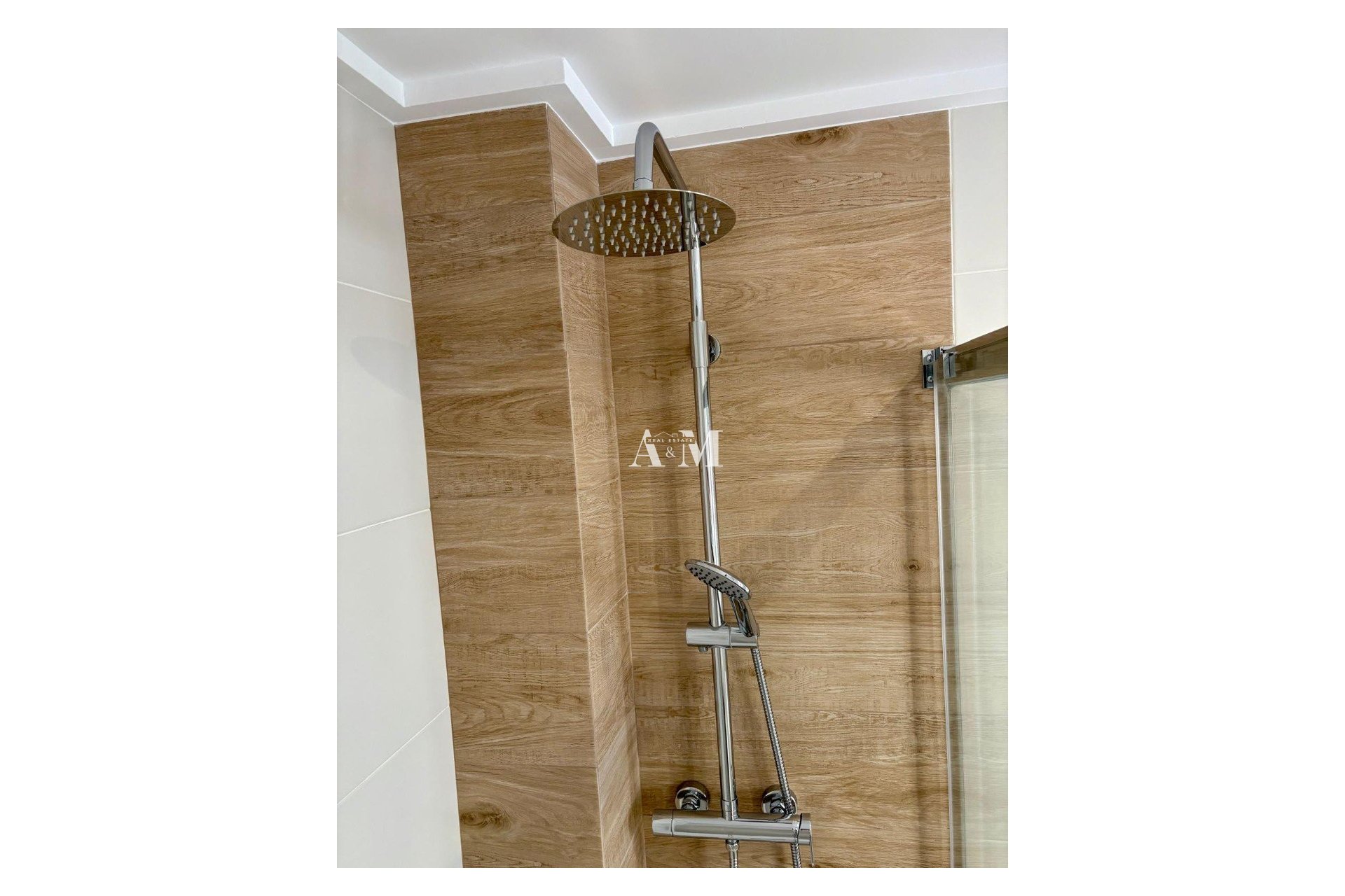 Alquiler a largo plazo - Apartamento / piso - Bigastro