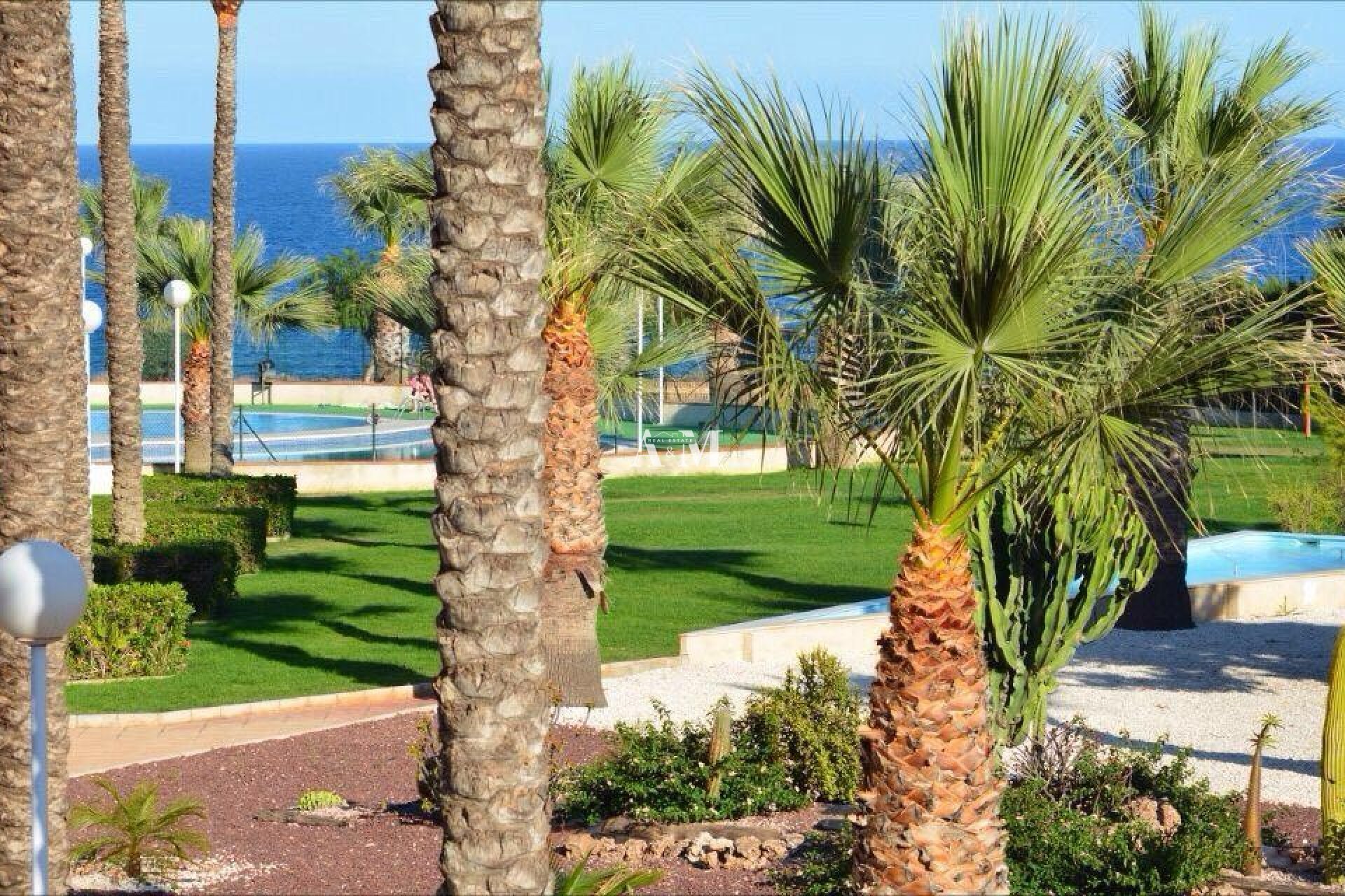 Alquiler a largo plazo - Apartamento / piso - Cabo Roig