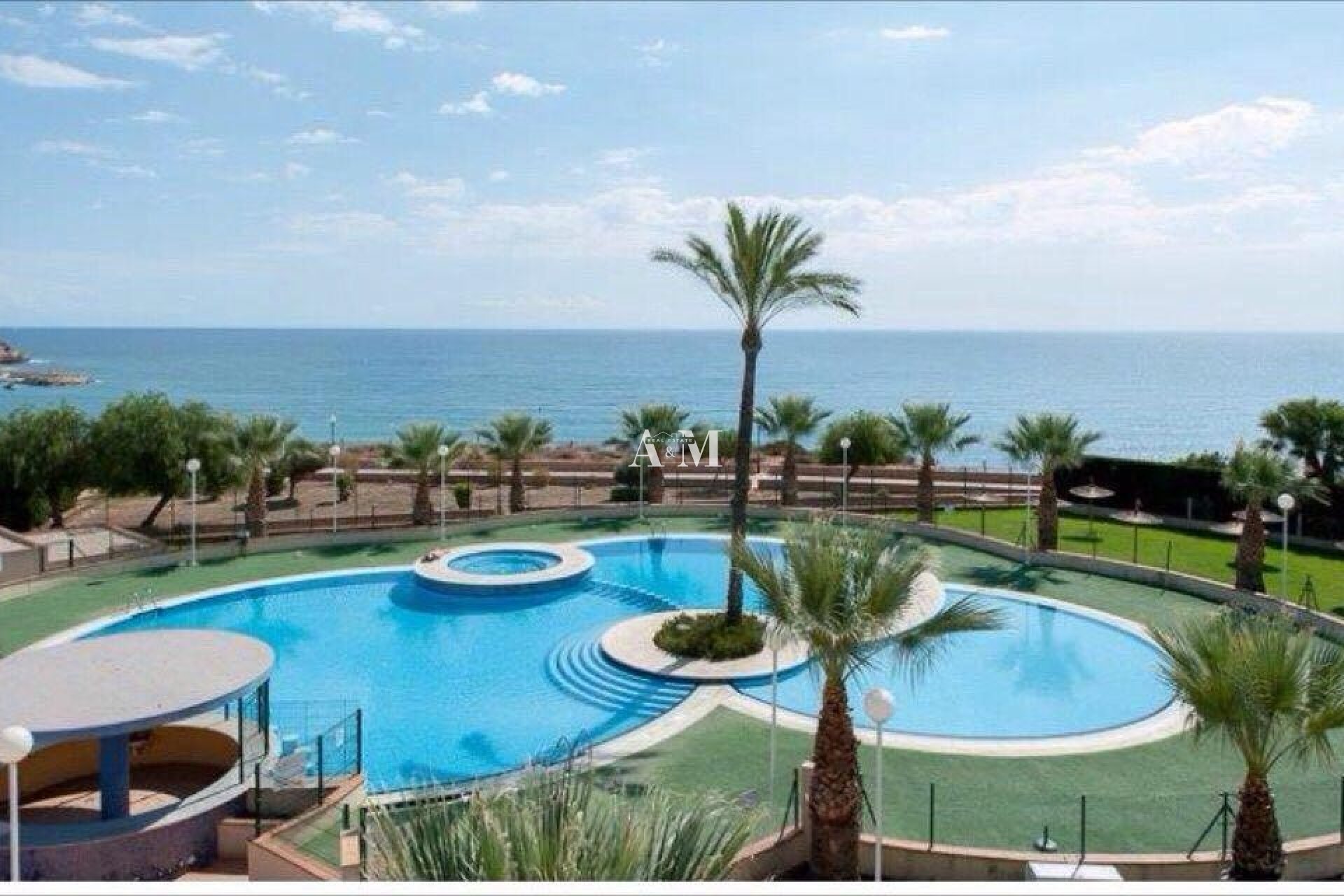 Alquiler a largo plazo - Apartamento / piso - Cabo Roig