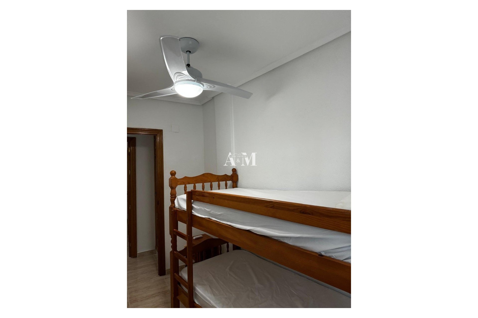 Alquiler a largo plazo - Apartamento / piso - Cabo Roig