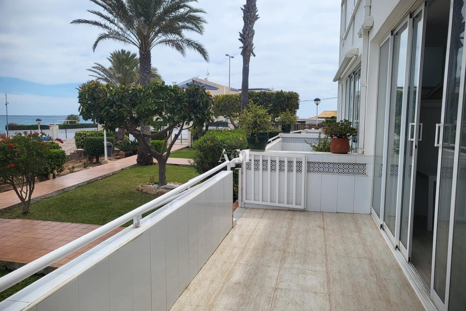 Alquiler a largo plazo - Apartamento / piso - Cabo Roig