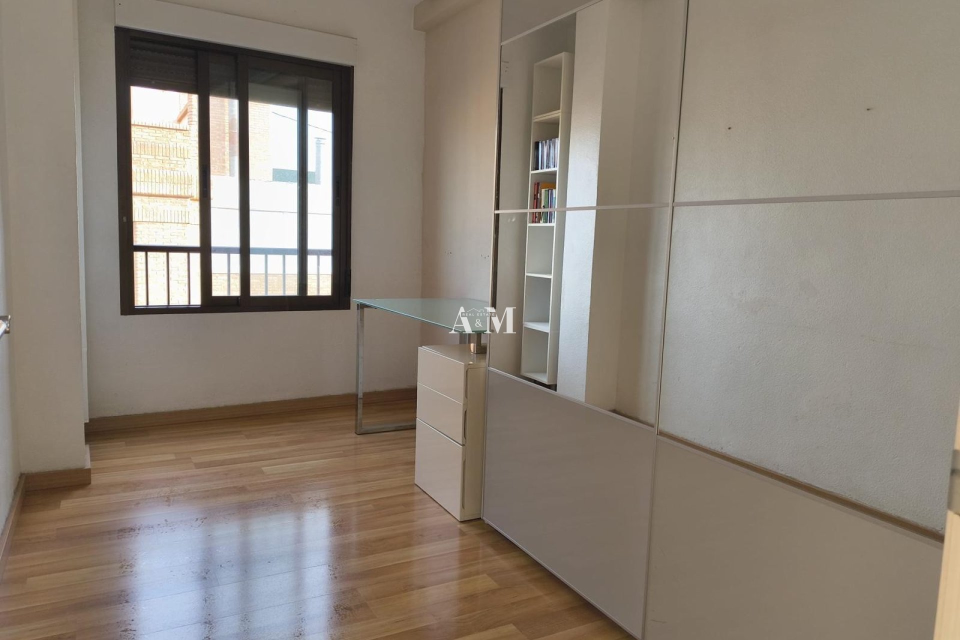 Alquiler a largo plazo - Apartamento / piso - Crevillente