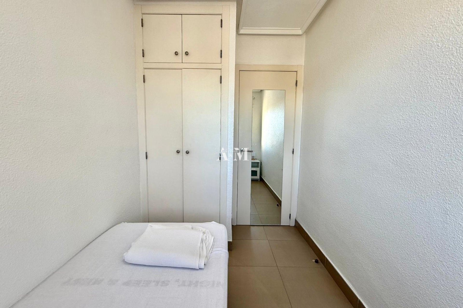 Alquiler a largo plazo - Apartamento / piso - Dehesa de Campoamor