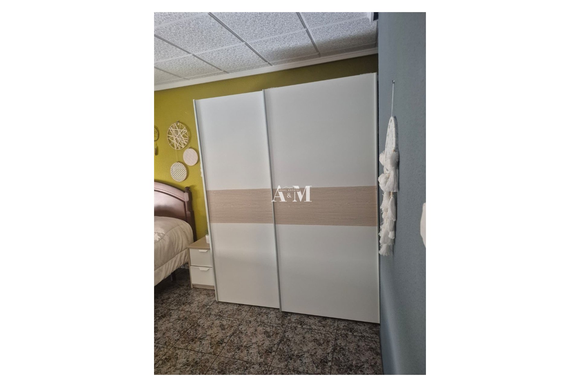 Alquiler a largo plazo - Apartamento / piso - Elche