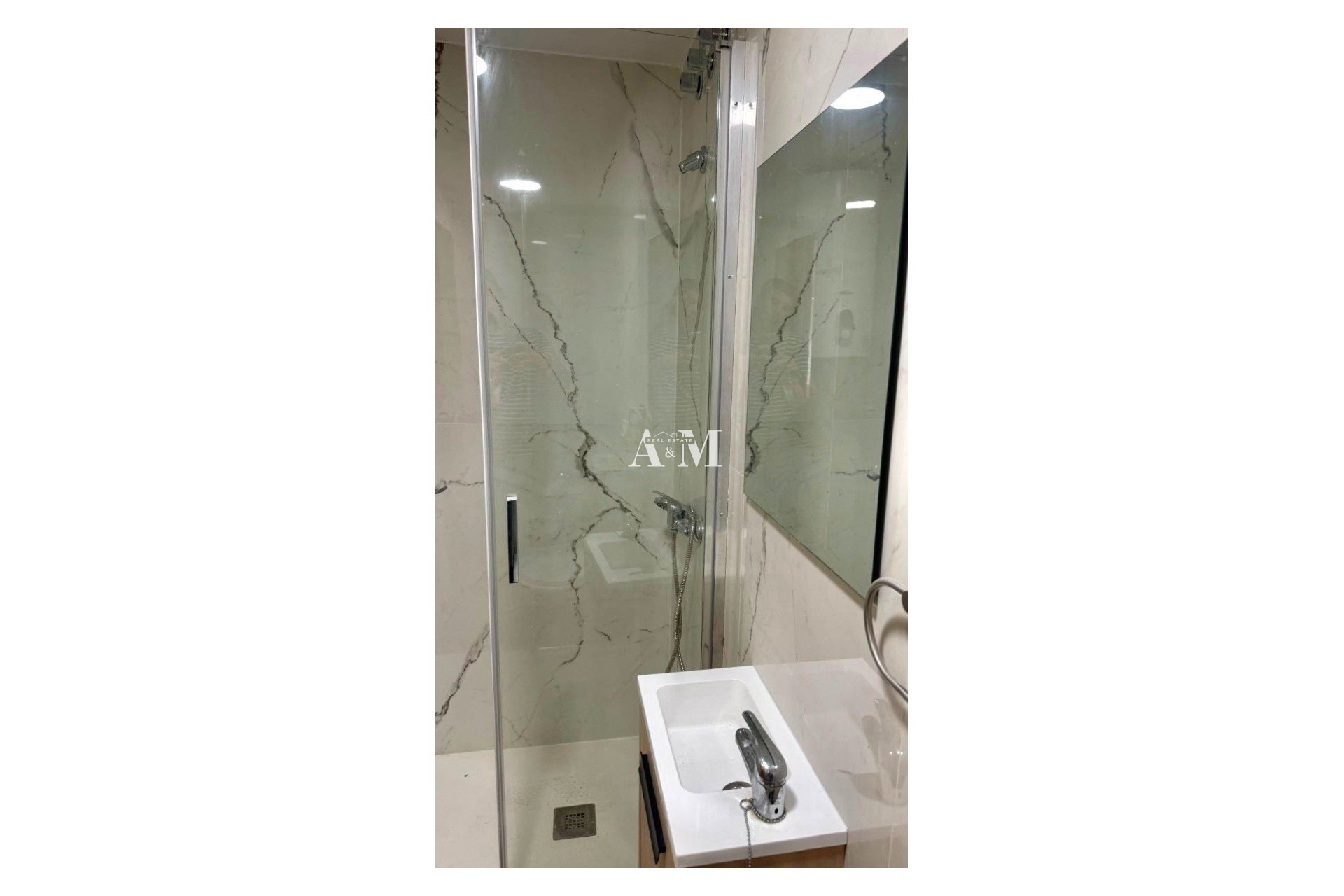 Alquiler a largo plazo - Apartamento / piso - Guardamar del Segura - Guardamar Playa