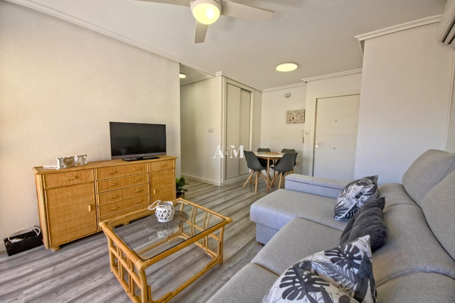 Alquiler a largo plazo - Apartamento / piso - Guardamar del Segura - Guardamar Playa