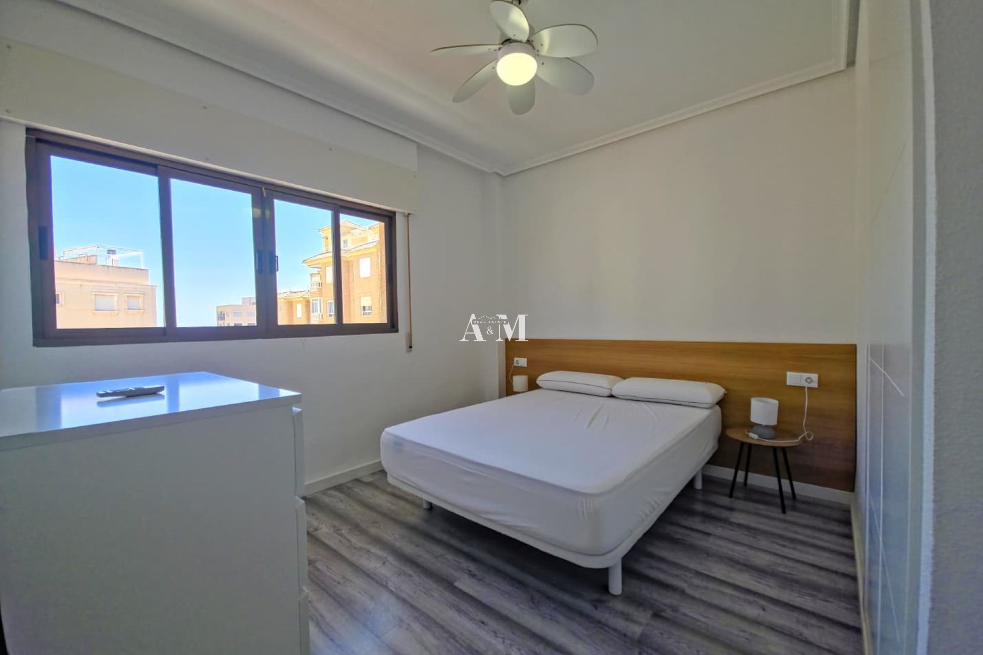 Alquiler a largo plazo - Apartamento / piso - Guardamar del Segura - Guardamar Playa