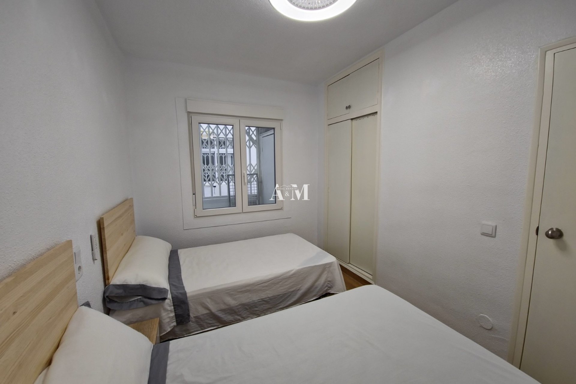 Alquiler a largo plazo - Apartamento / piso - Guardamar del Segura - Guardamar Playa