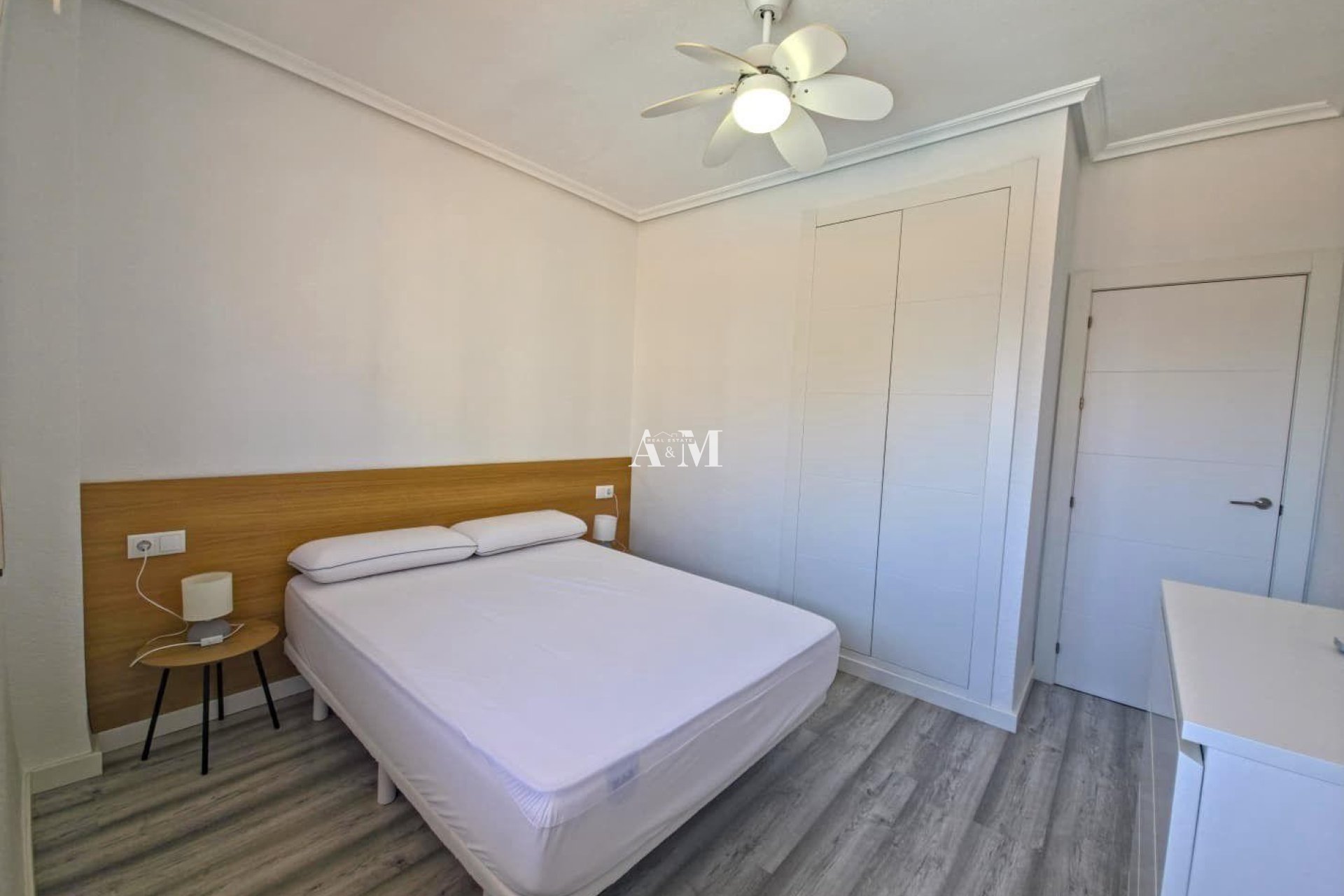 Alquiler a largo plazo - Apartamento / piso - Guardamar del Segura - Guardamar Playa