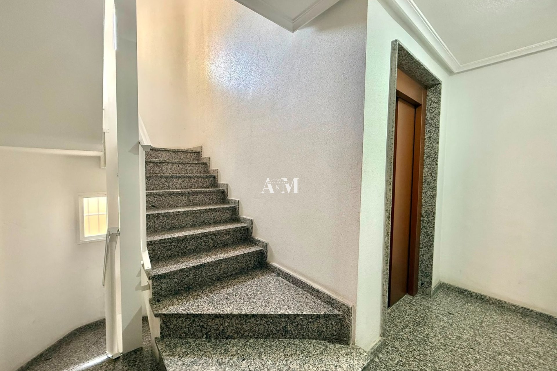 Alquiler a largo plazo - Apartamento / piso - Guardamar del Segura - Guardamar pueblo
