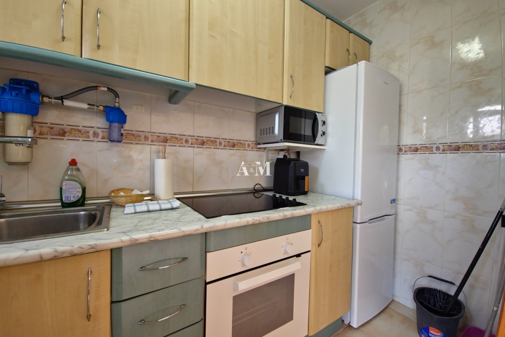 Alquiler a largo plazo - Apartamento / piso - Guardamar del Segura - Urbanizaciones