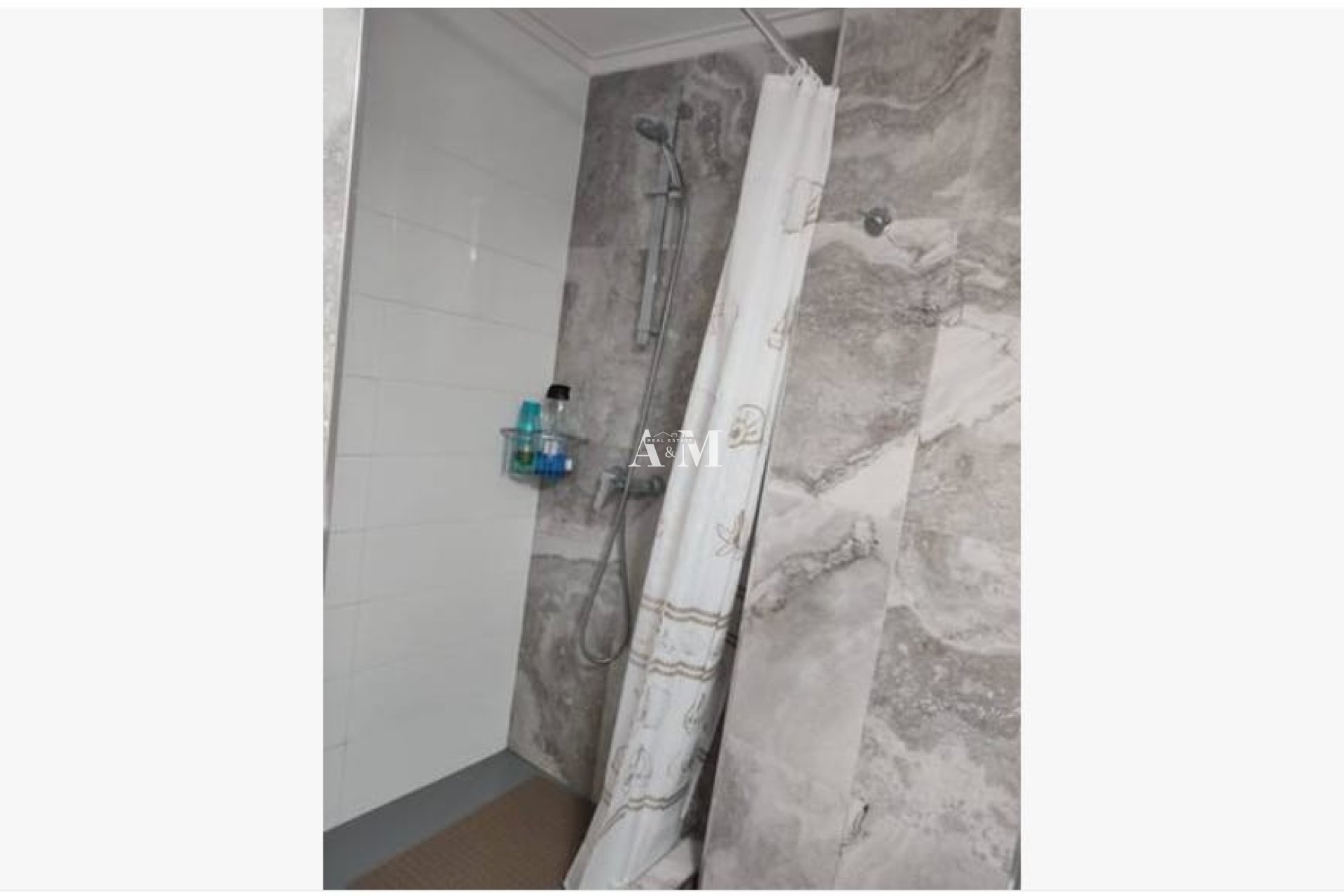 Alquiler a largo plazo - Apartamento / piso - Guardamar del Segura