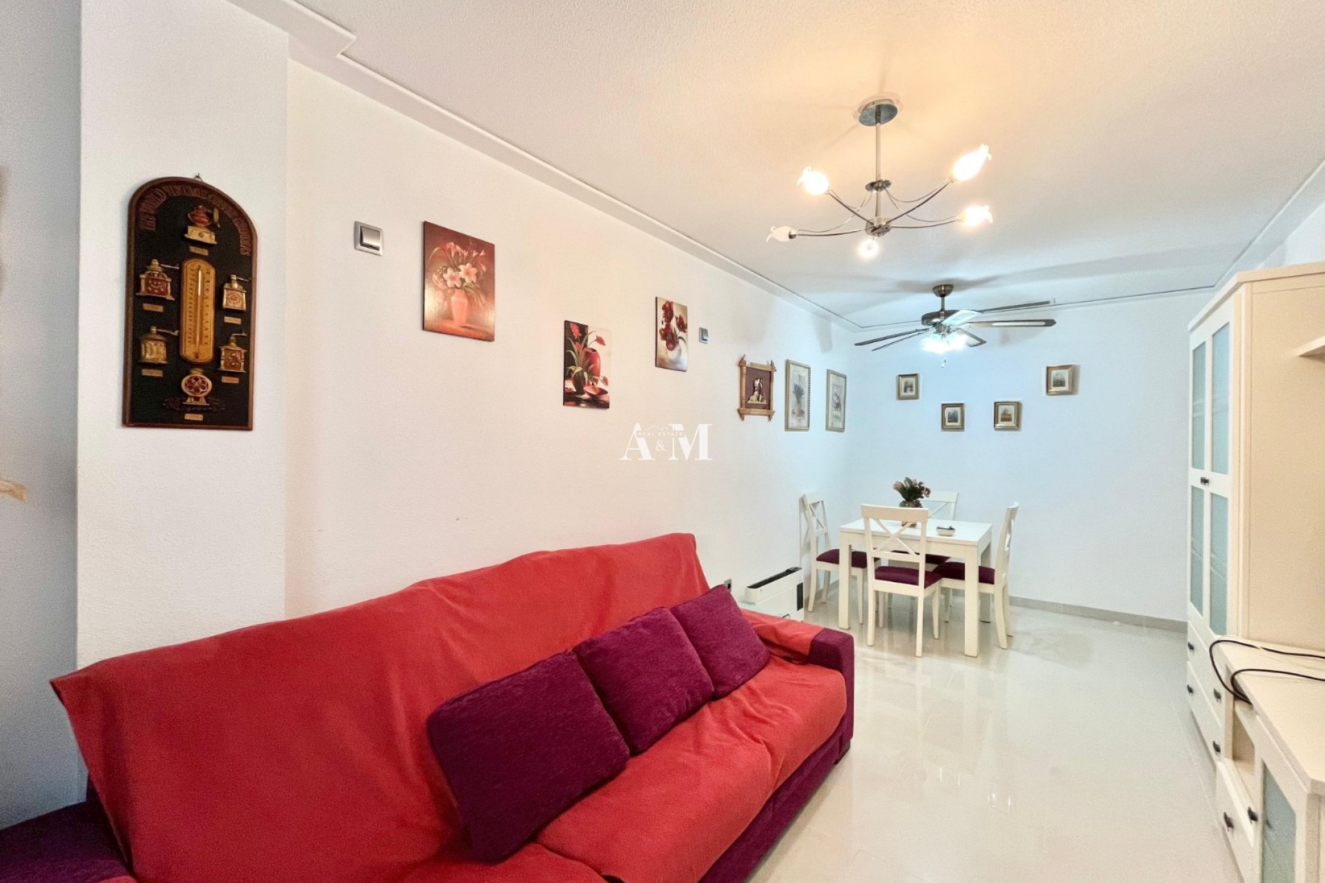 Alquiler a largo plazo - Apartamento / piso - La Mata