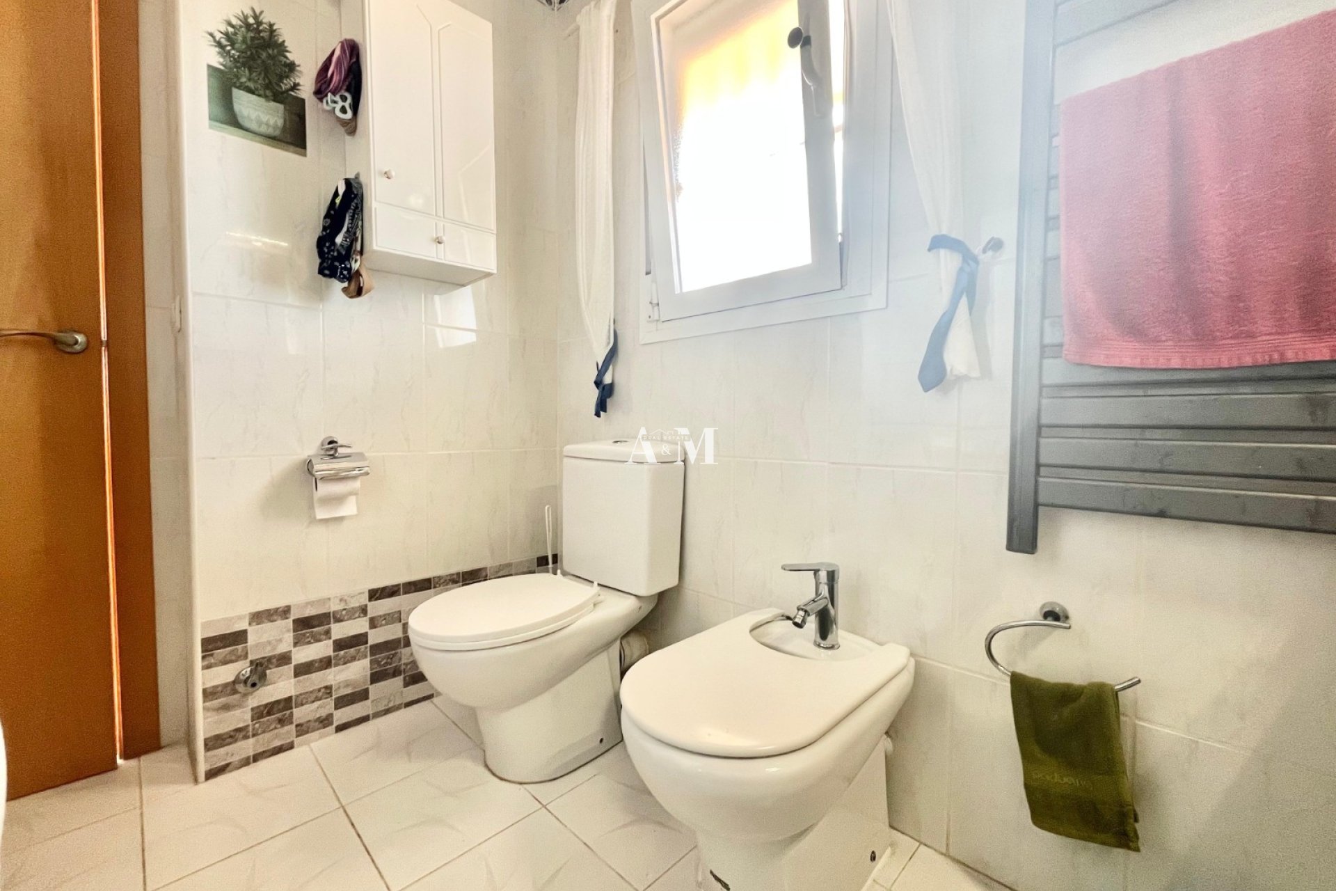 Alquiler a largo plazo - Apartamento / piso - La Mata