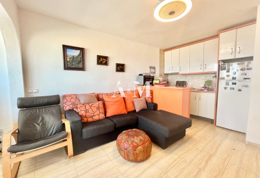 Alquiler a largo plazo - Apartamento / piso - La Mata