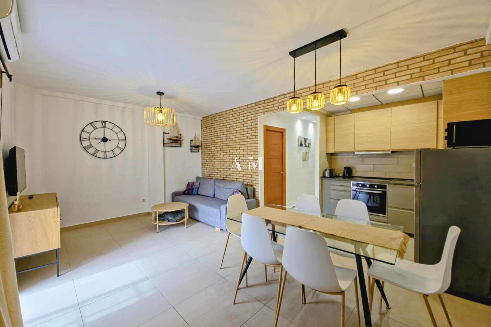 Alquiler a largo plazo - Apartamento / piso - La Mata