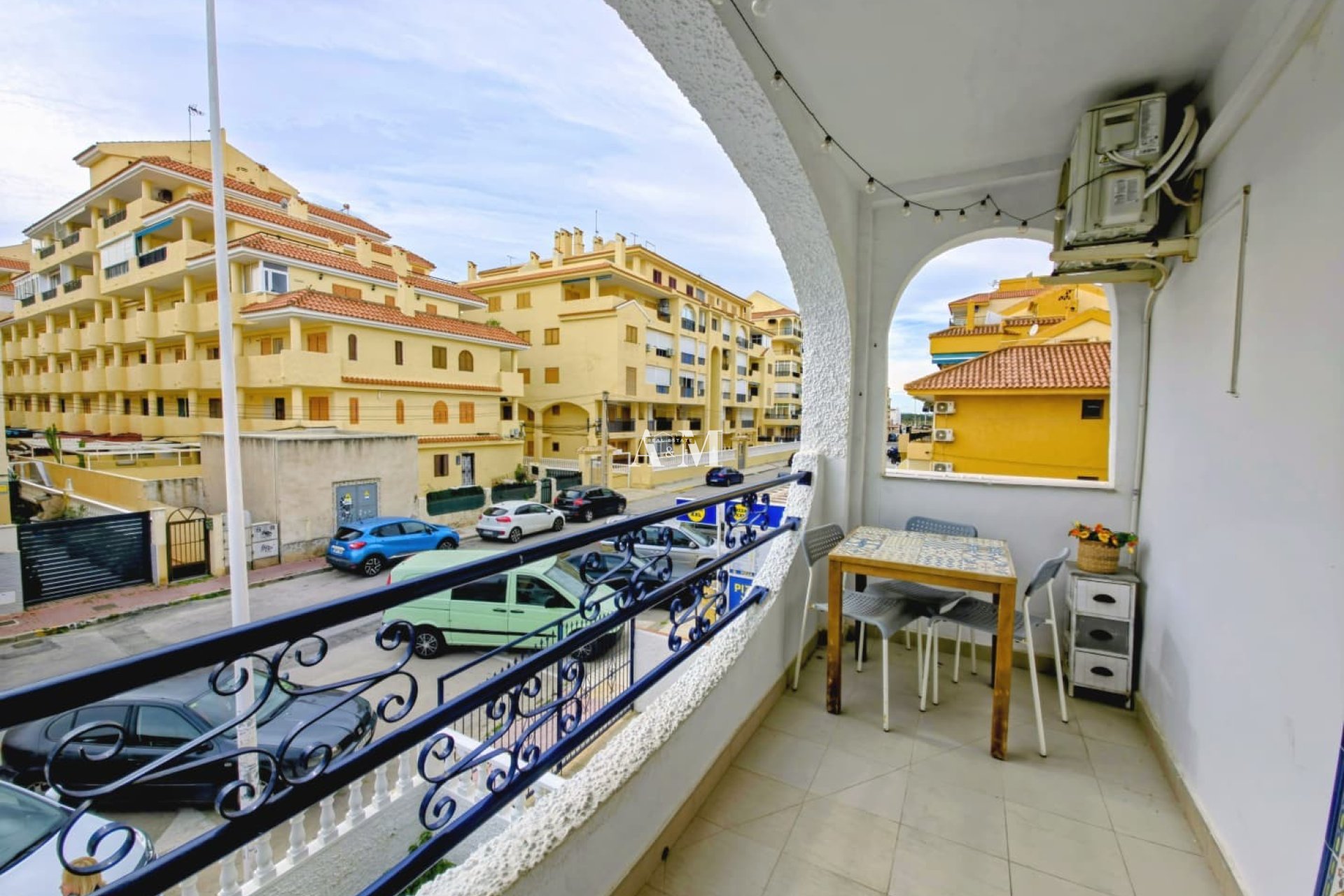 Alquiler a largo plazo - Apartamento / piso - La Mata