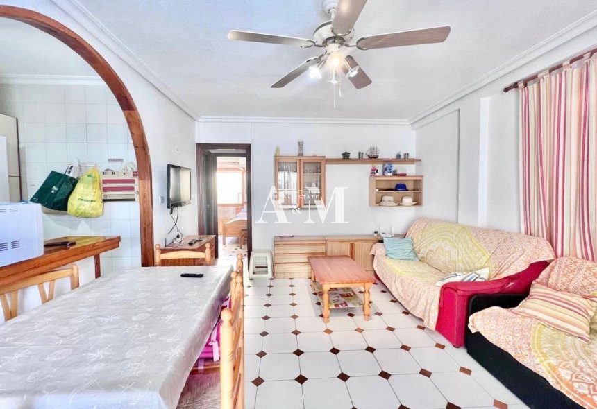 Alquiler a largo plazo - Apartamento / piso - La Mata