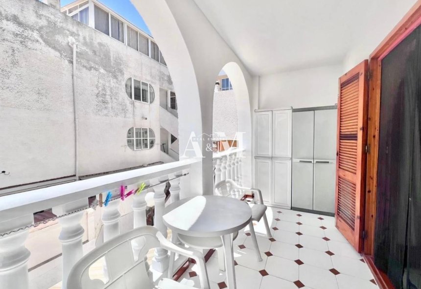 Alquiler a largo plazo - Apartamento / piso - La Mata