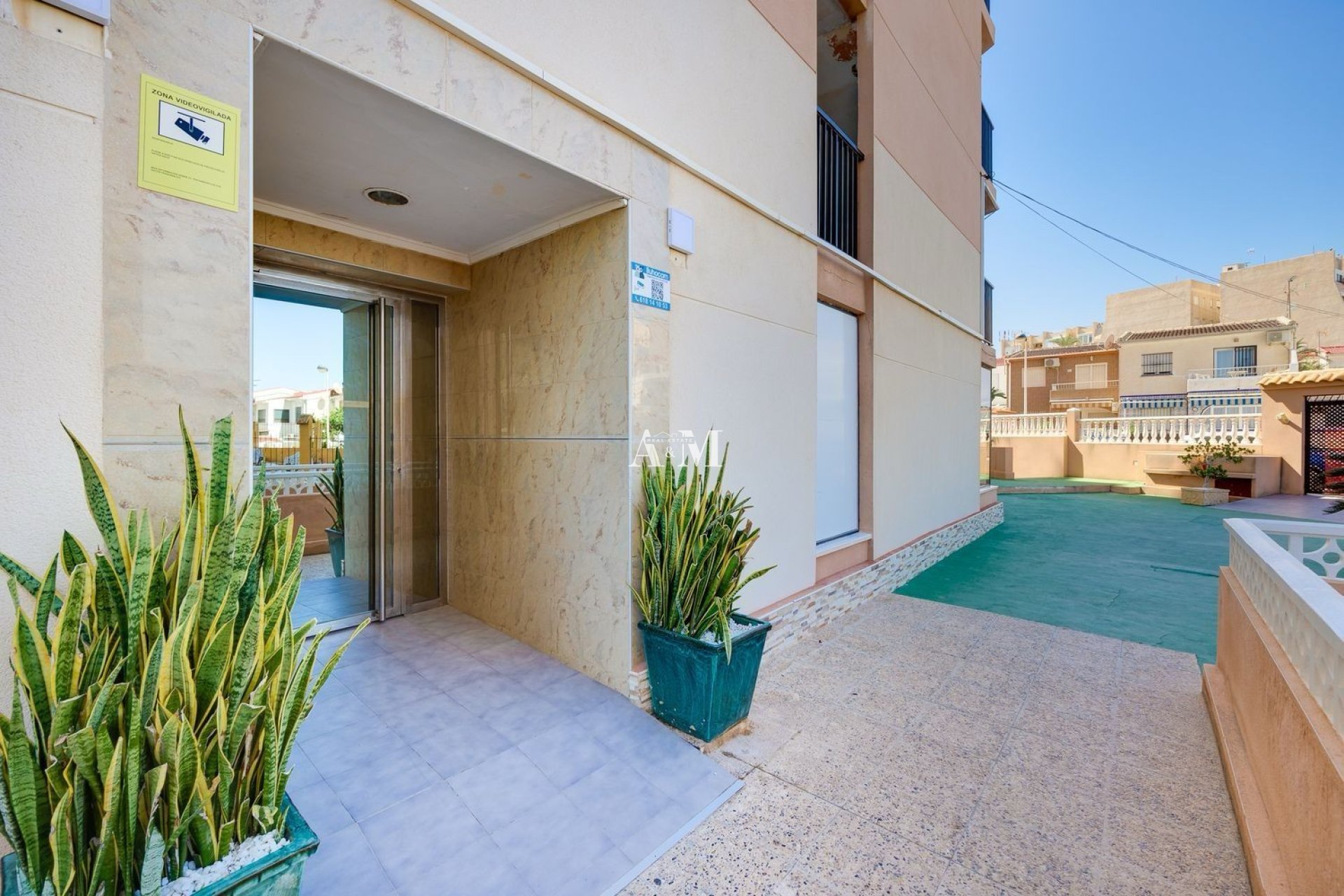 Alquiler a largo plazo - Apartamento / piso - La Mata