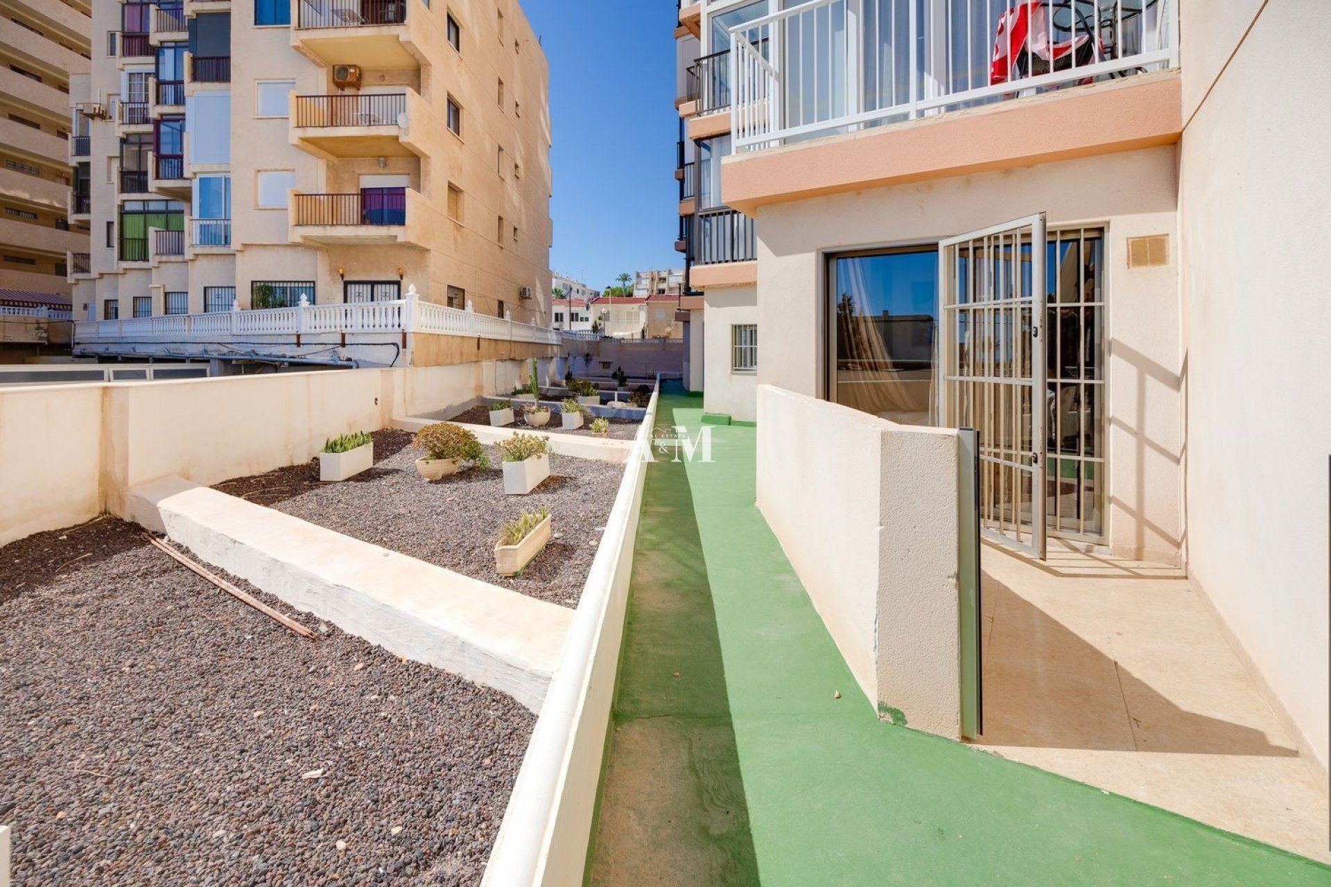 Alquiler a largo plazo - Apartamento / piso - La Mata