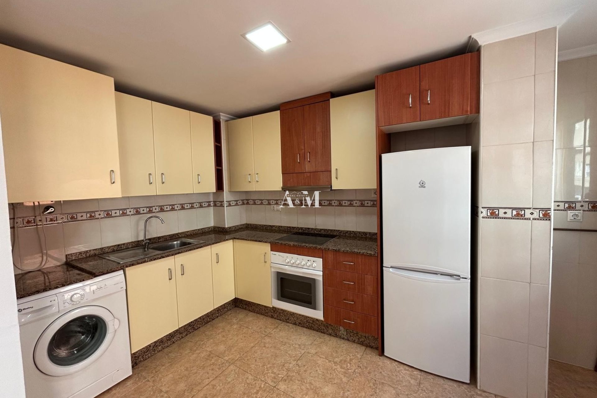 Alquiler a largo plazo - Apartamento / piso - Los Montesinos