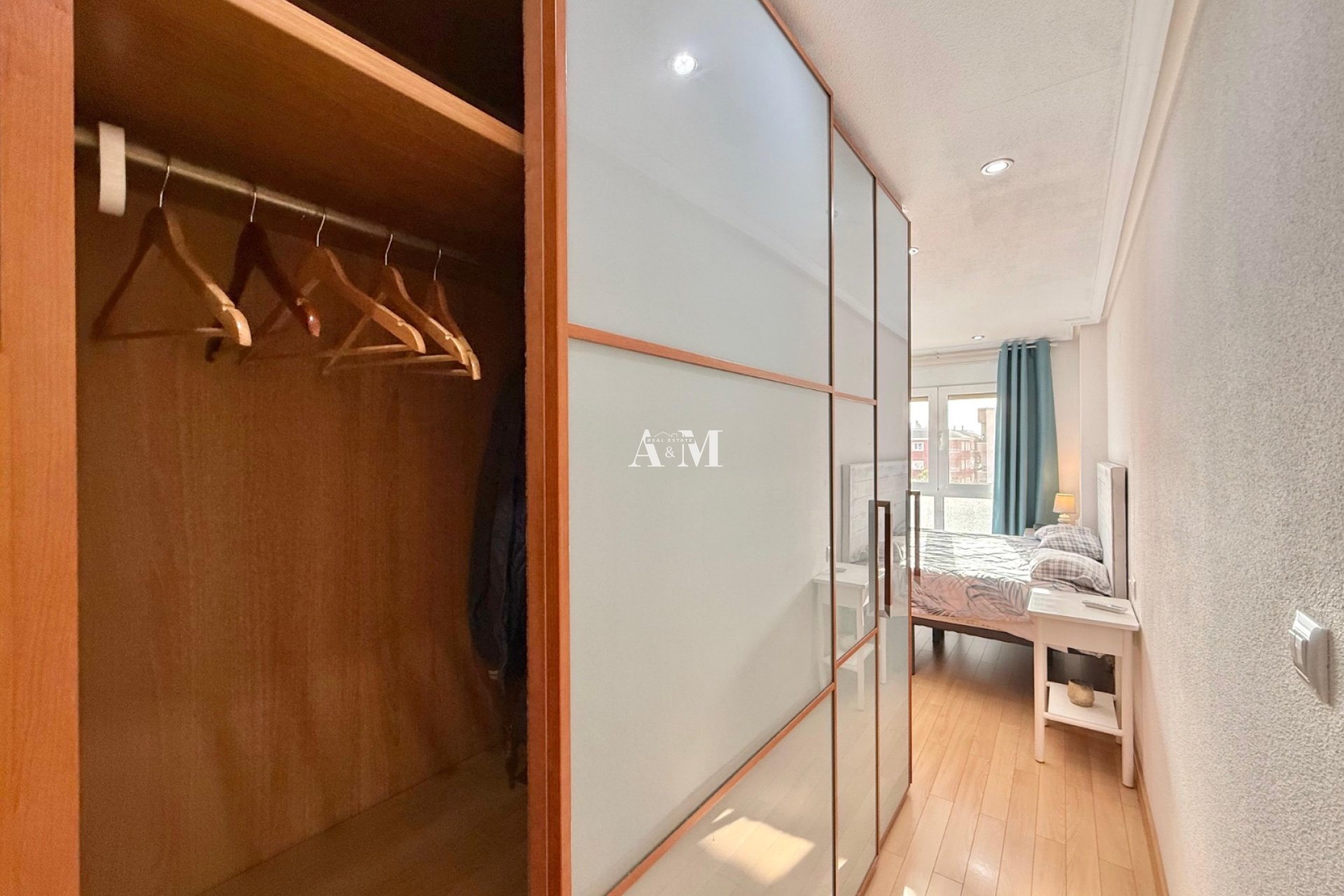 Alquiler a largo plazo - Apartamento / piso - Los Montesinos