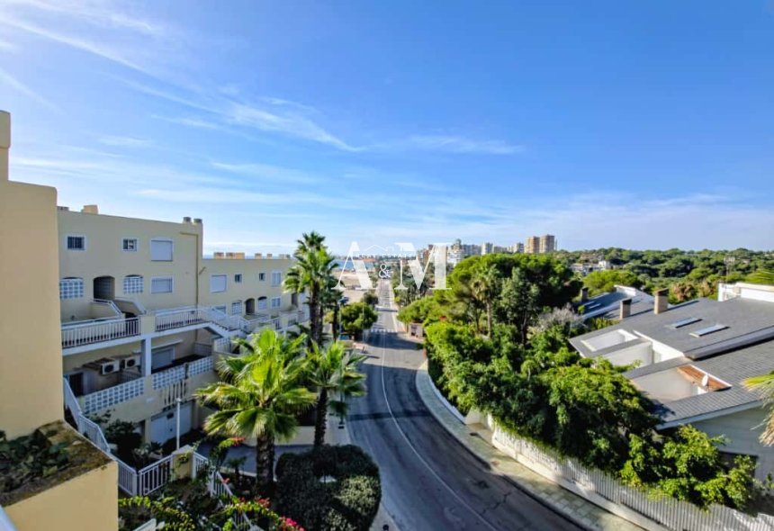 Alquiler a largo plazo - Apartamento / piso - Orihuela Costa - Dehesa de campoamor