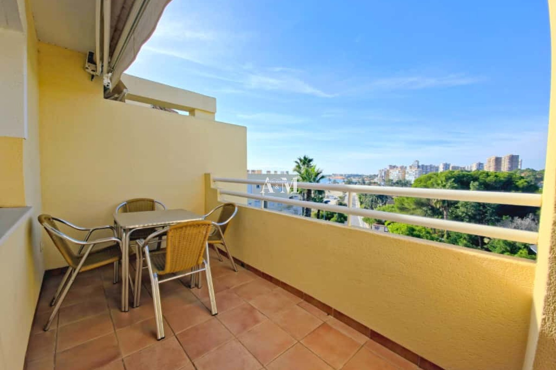 Alquiler a largo plazo - Apartamento / piso - Orihuela Costa - Dehesa de campoamor