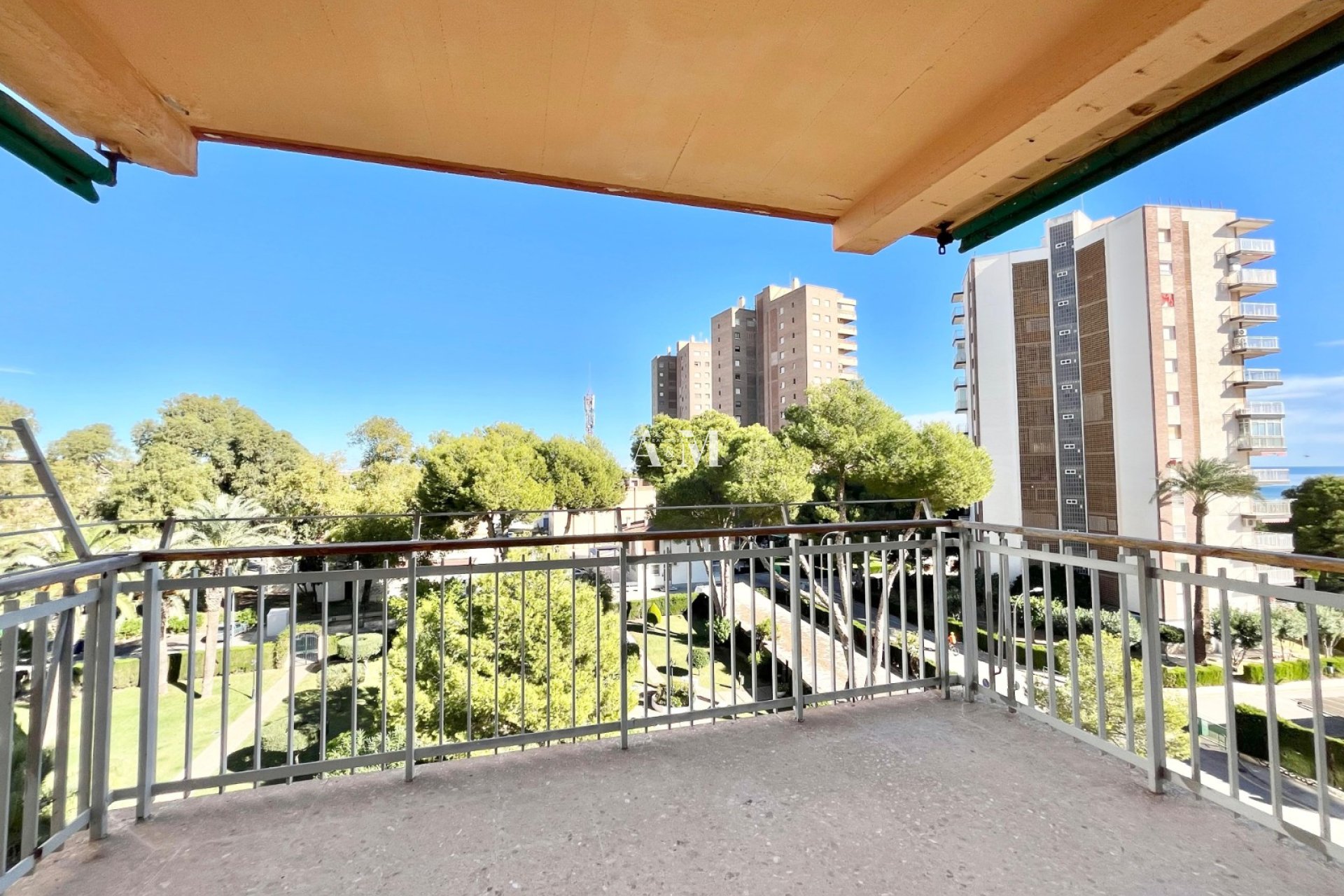 Alquiler a largo plazo - Apartamento / piso - Orihuela Costa - Dehesa de campoamor