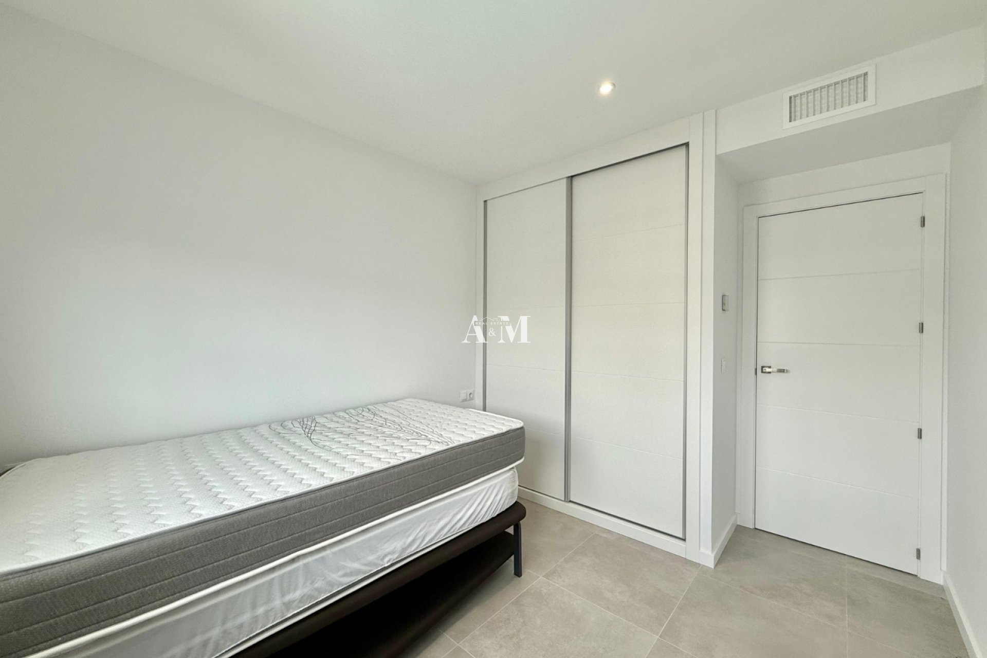 Alquiler a largo plazo - Apartamento / piso - Orihuela Costa - Dehesa de campoamor