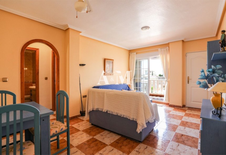 Alquiler a largo plazo - Apartamento / piso - Orihuela Costa - Lomas de Cabo Roig