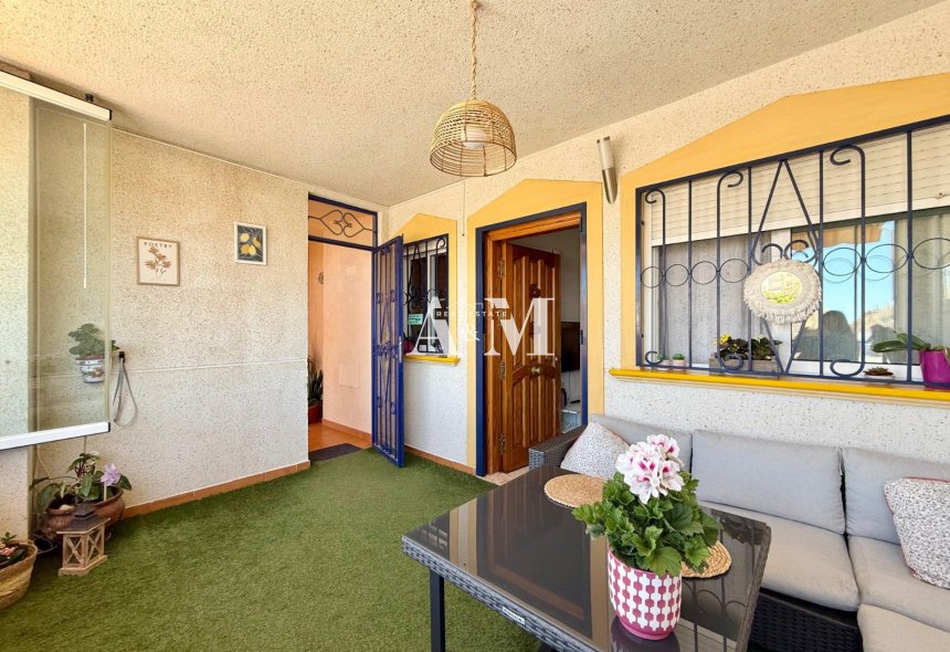 Alquiler a largo plazo - Apartamento / piso - Orihuela Costa - Los Altos