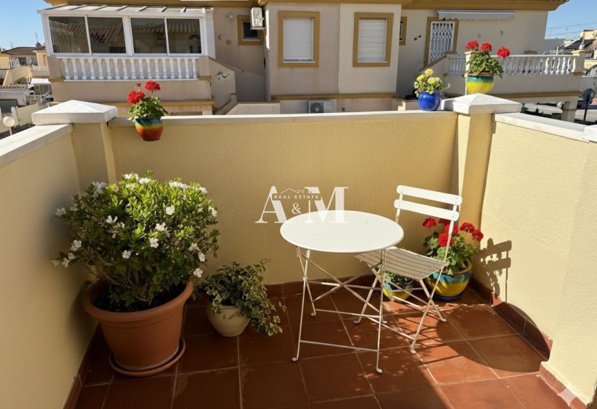 Alquiler a largo plazo - Apartamento / piso - Orihuela Costa - Playa Flamenca