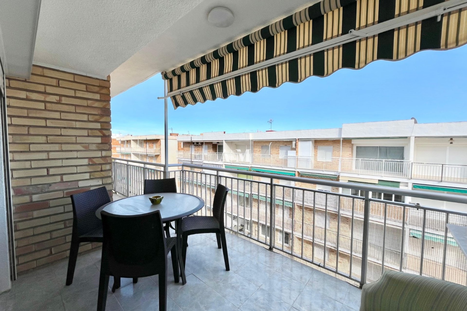 Alquiler a largo plazo - Apartamento / piso - Orihuela Costa - Punta Prima