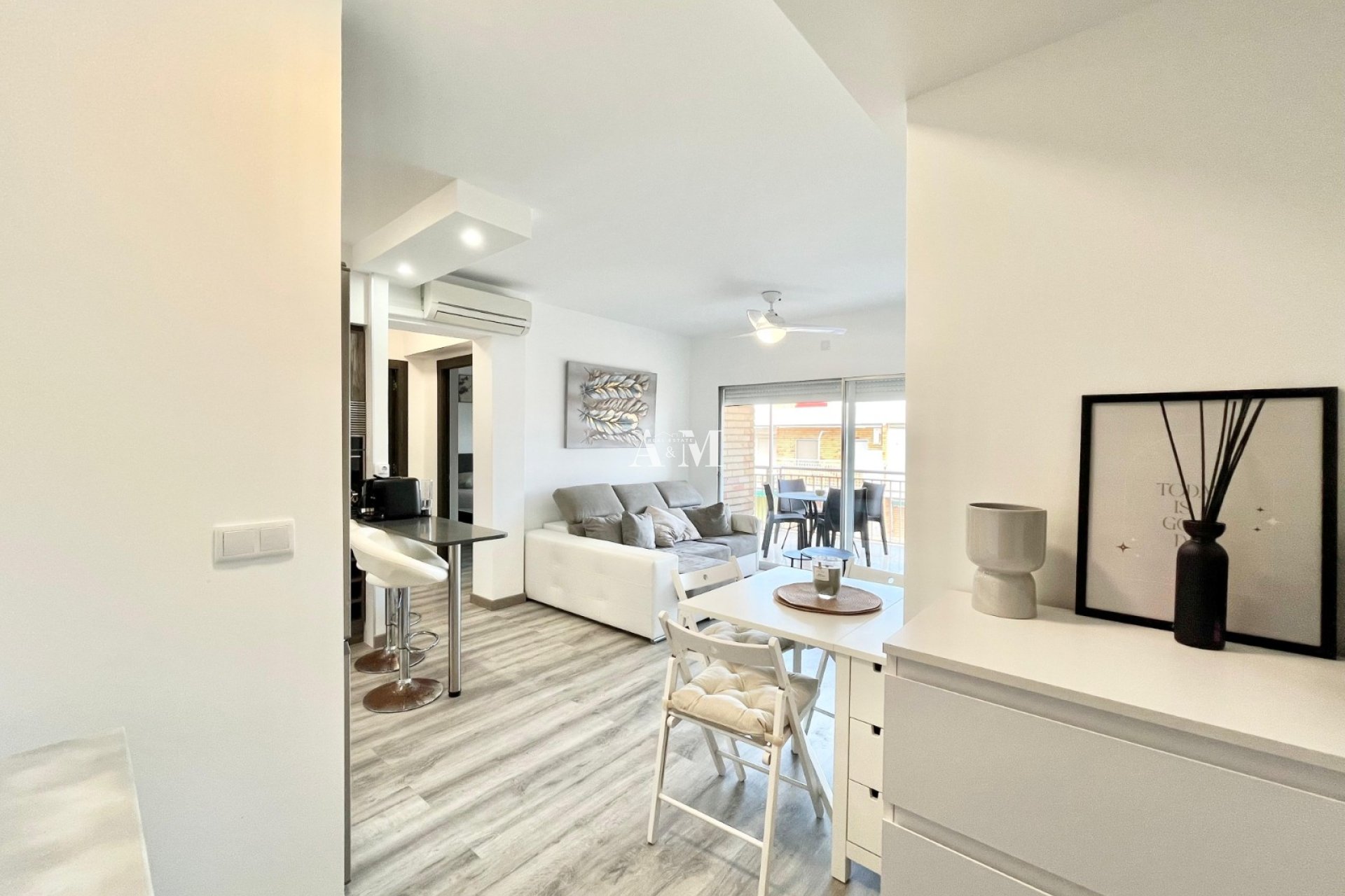 Alquiler a largo plazo - Apartamento / piso - Orihuela Costa - Punta Prima