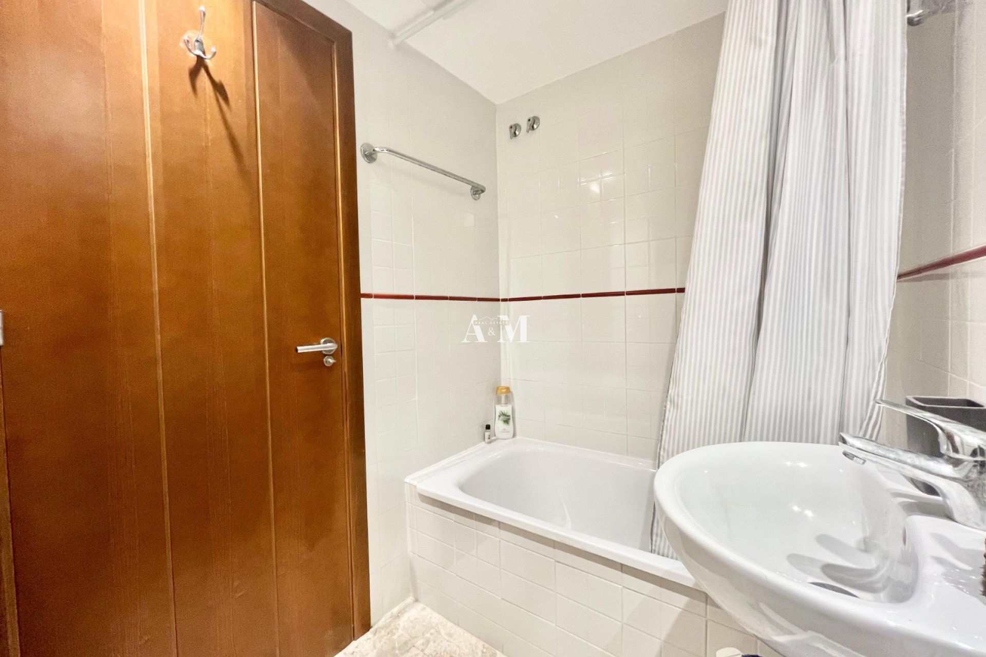 Alquiler a largo plazo - Apartamento / piso - Orihuela Costa - Punta Prima