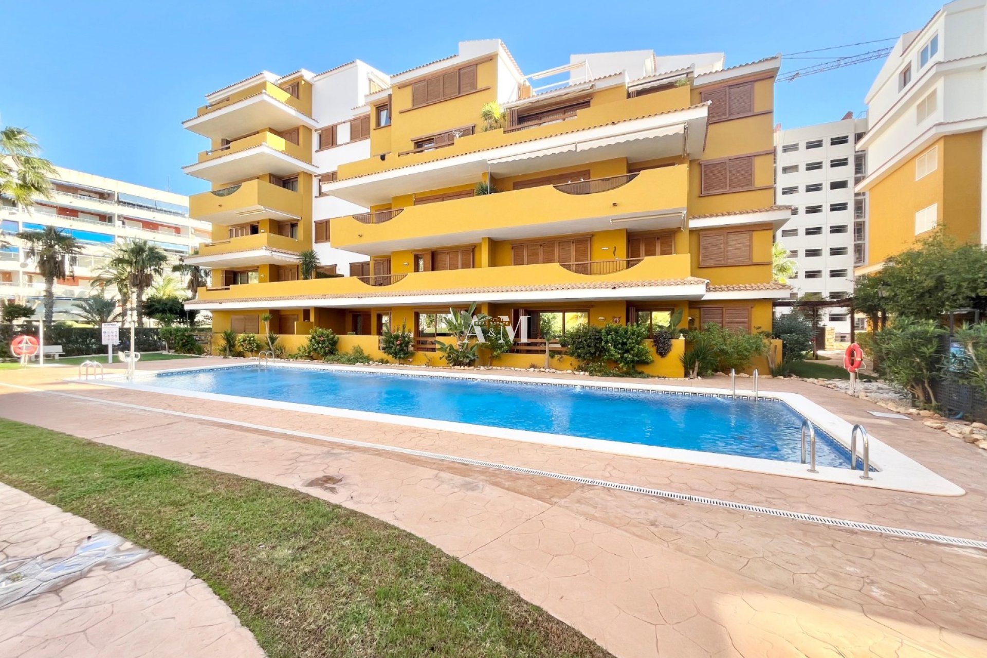 Alquiler a largo plazo - Apartamento / piso - Orihuela Costa - Punta Prima