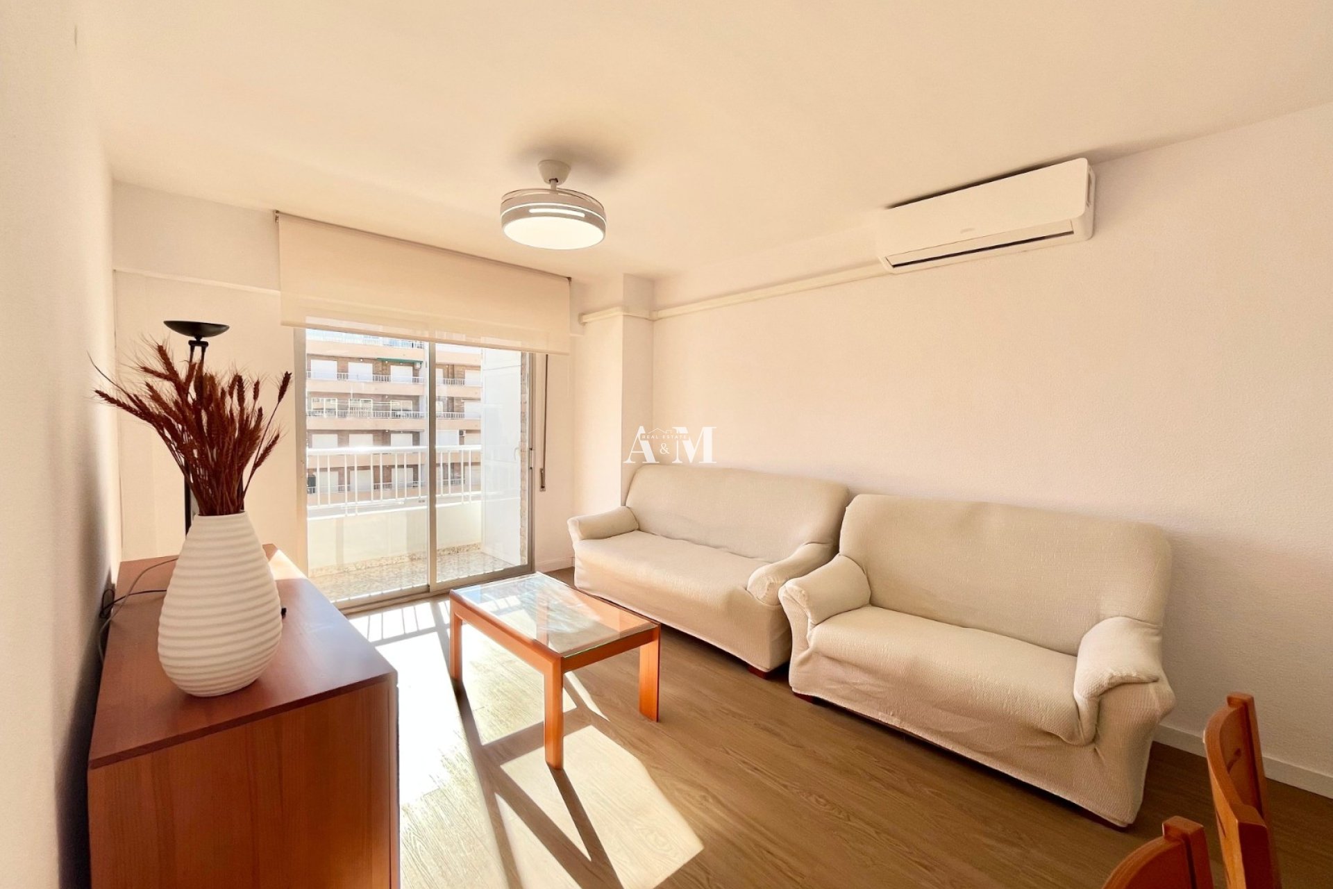 Alquiler a largo plazo - Apartamento / piso - Orihuela Costa - Punta Prima