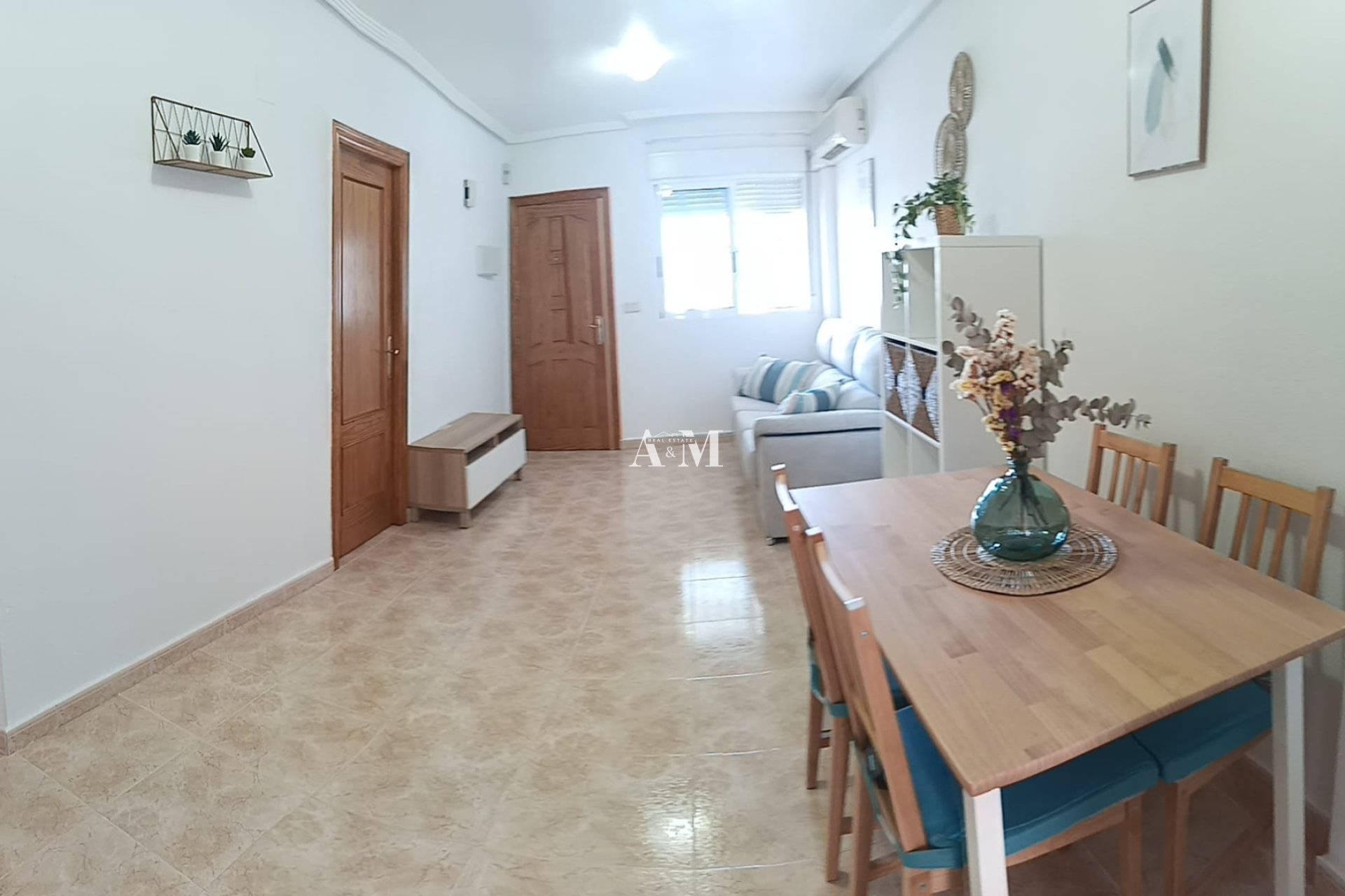 Alquiler a largo plazo - Apartamento / piso - Orihuela Costa - Punta Prima