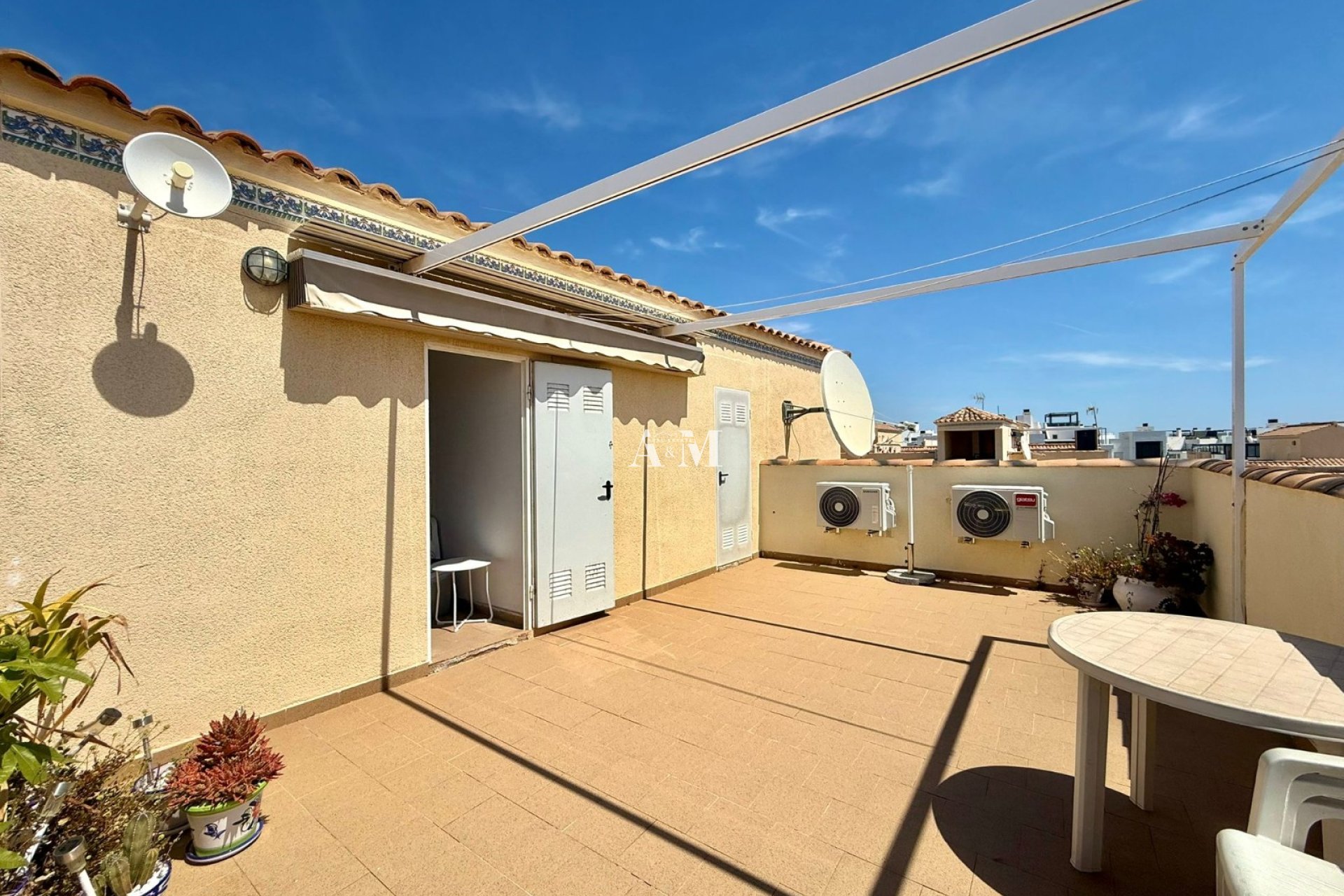Alquiler a largo plazo - Apartamento / piso - Orihuela Costa - Punta Prima