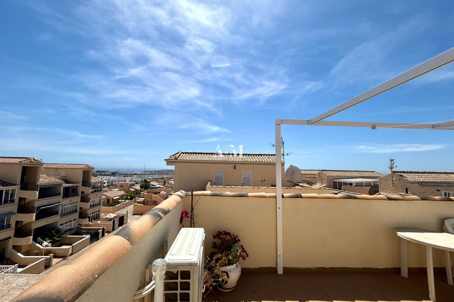 Alquiler a largo plazo - Apartamento / piso - Orihuela Costa - Punta Prima