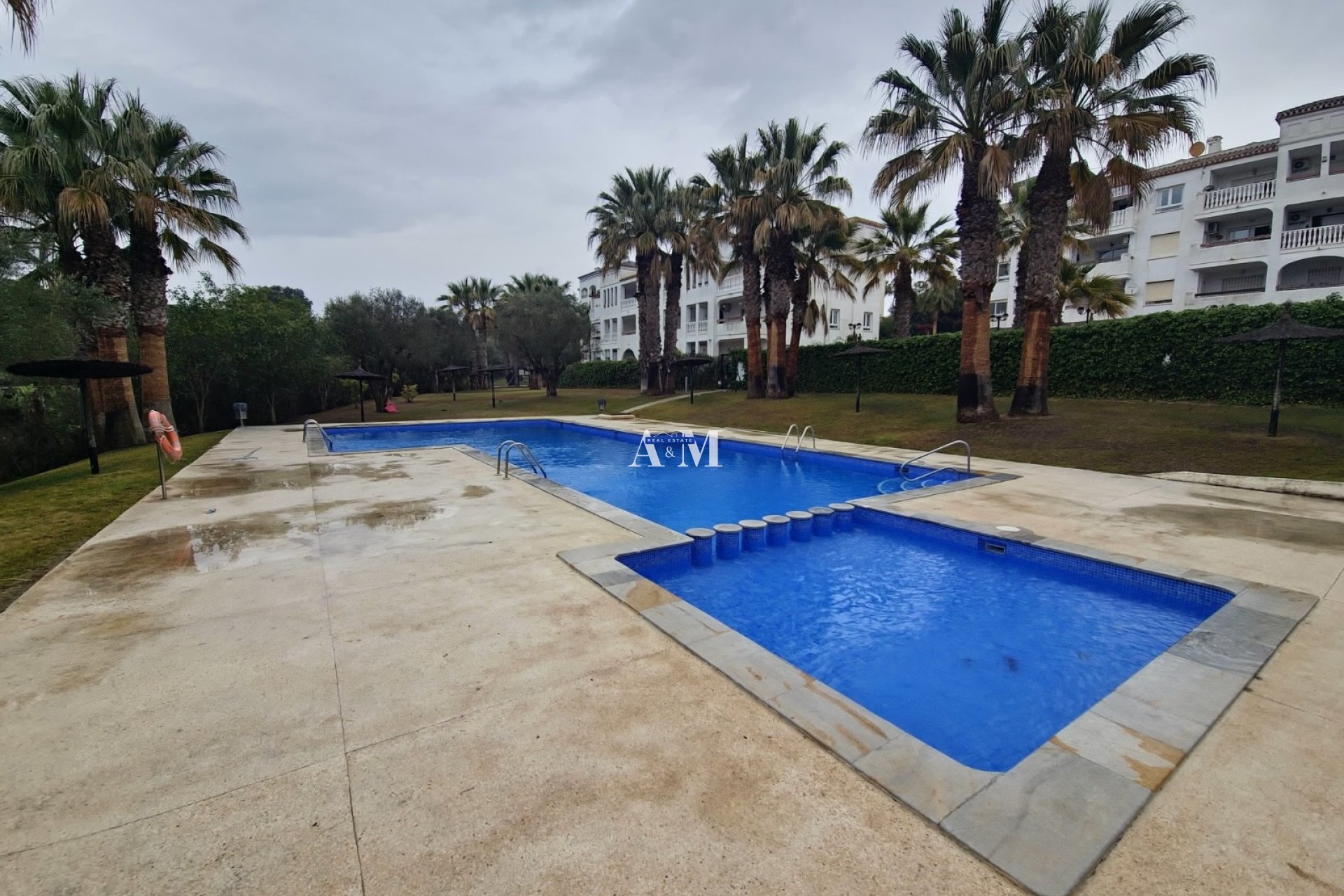 Alquiler a largo plazo - Apartamento / piso - Orihuela Costa - Villamartín